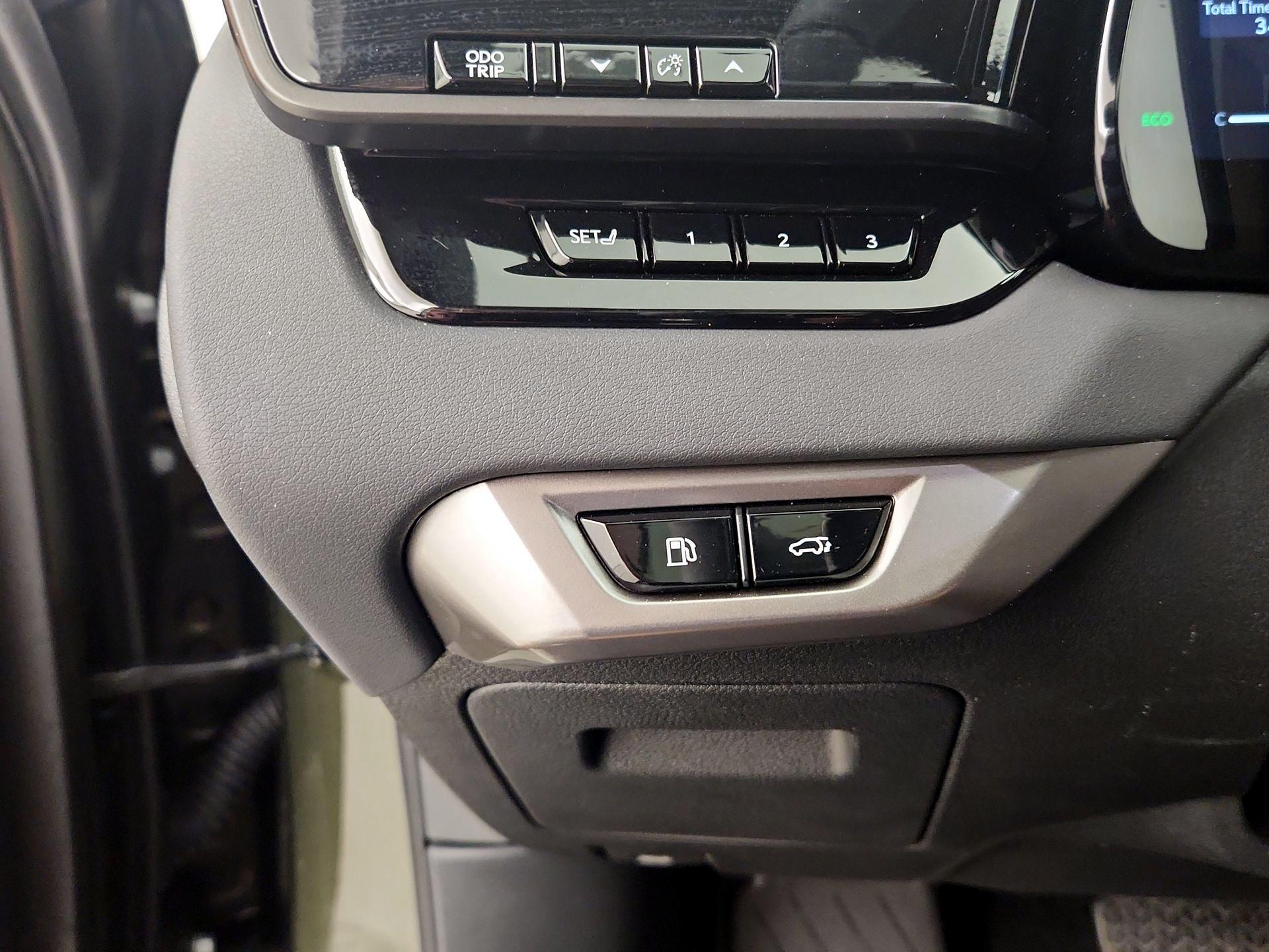 Thumbnail: 2025 Lexus RX - 13