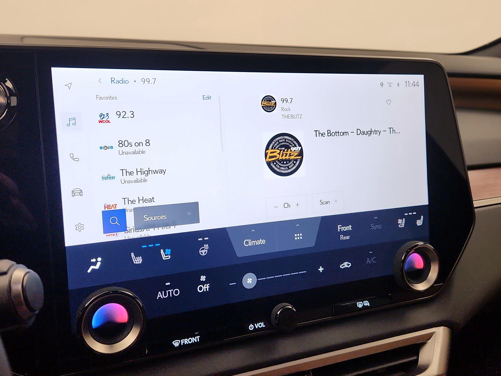 Thumbnail: 2025 Lexus RX - 16