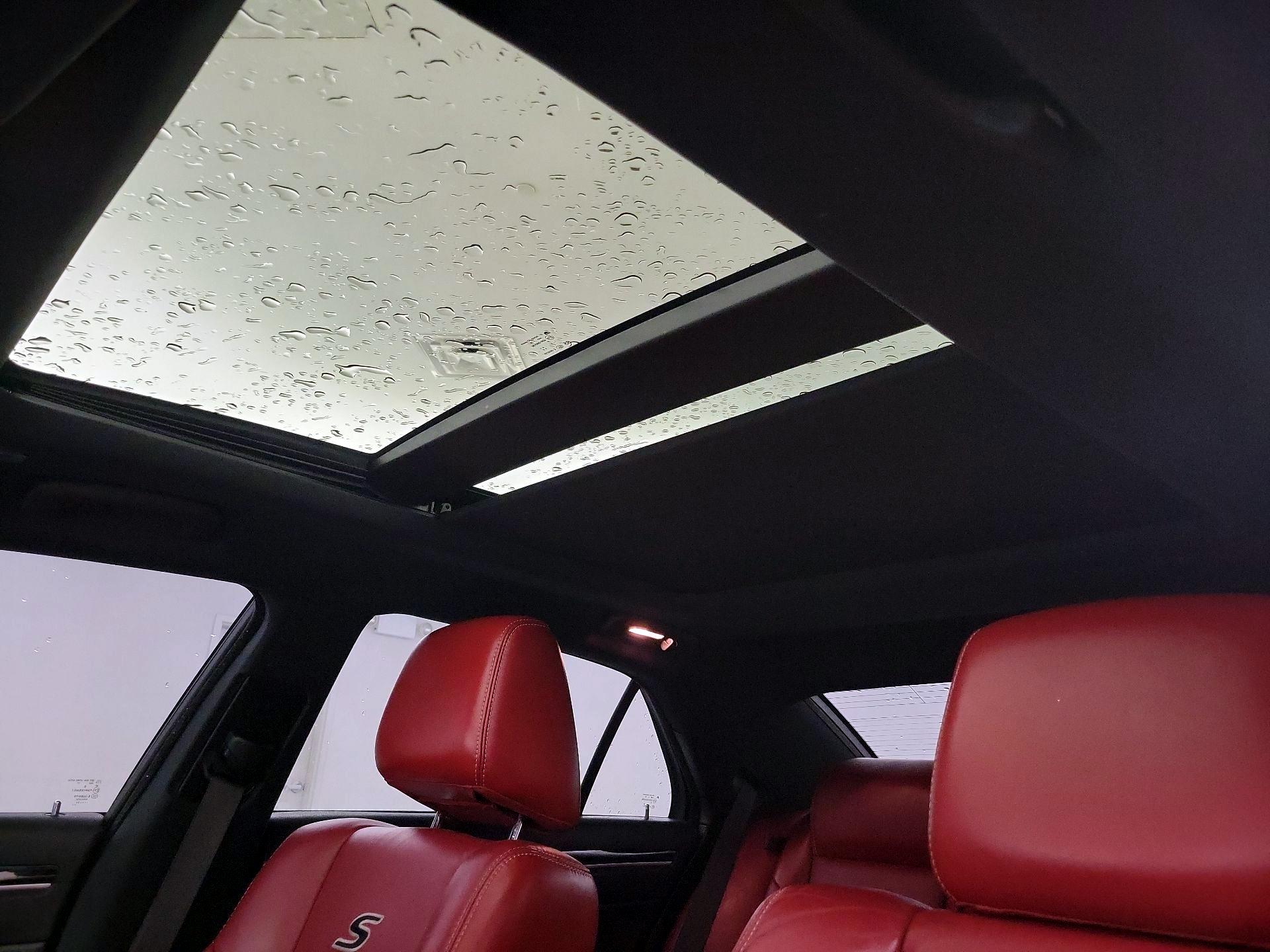 Thumbnail: 2020 Chrysler 300 - 20