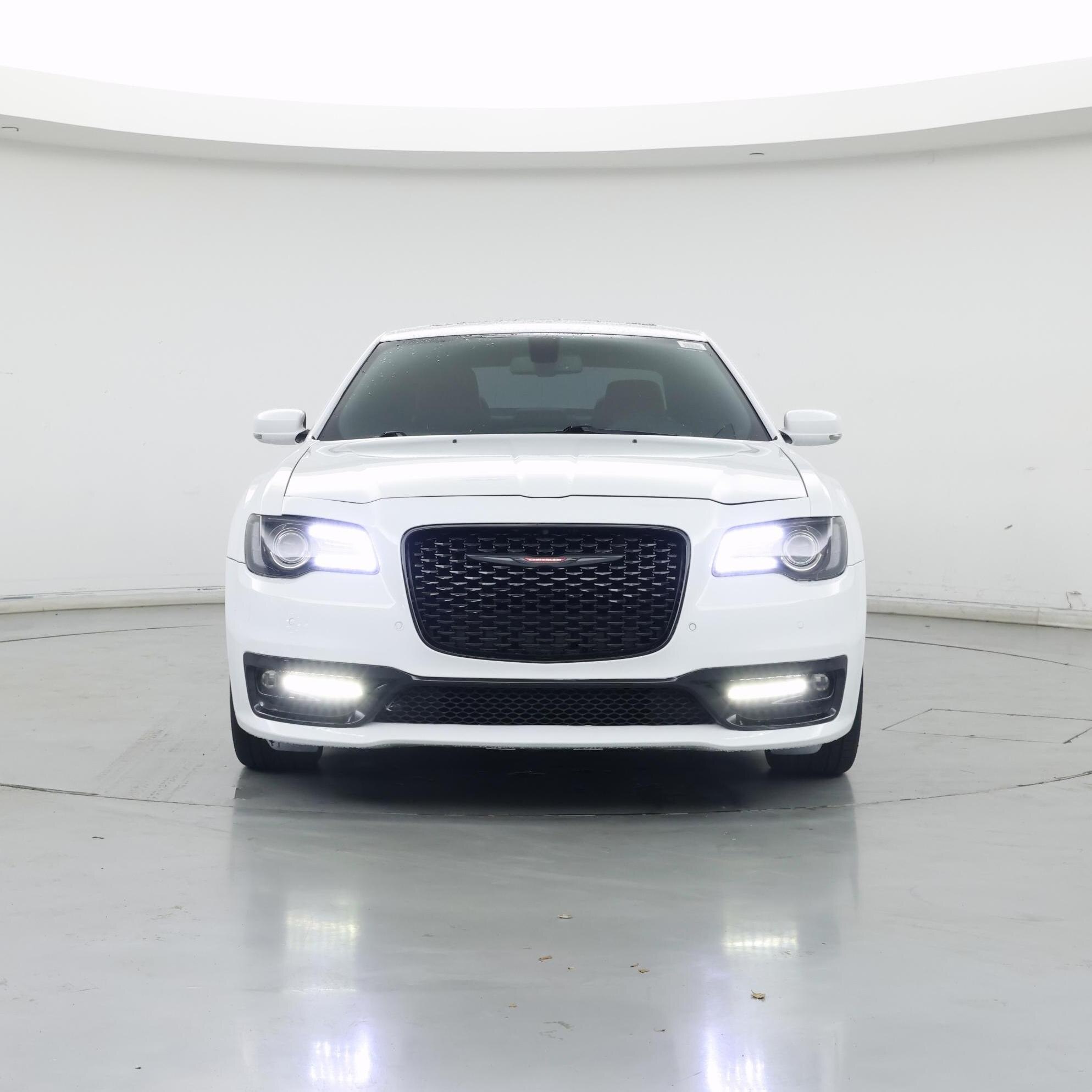 Thumbnail: 2020 Chrysler 300 - 5