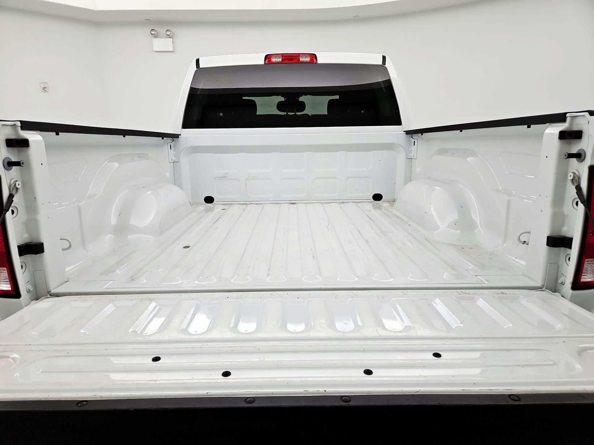 Thumbnail: 2023 RAM 1500 Classic - 20