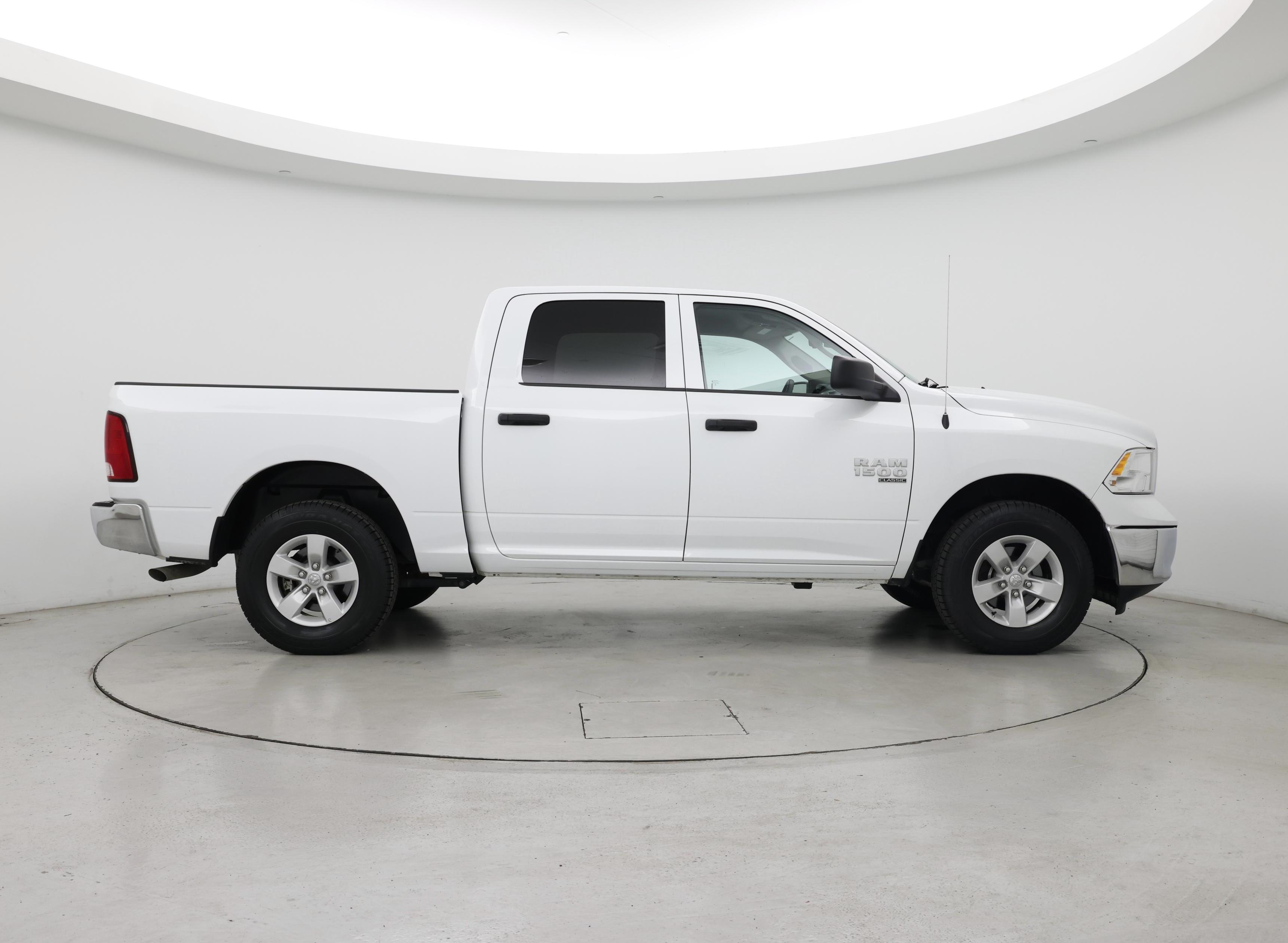 Thumbnail: 2023 RAM 1500 Classic - 7