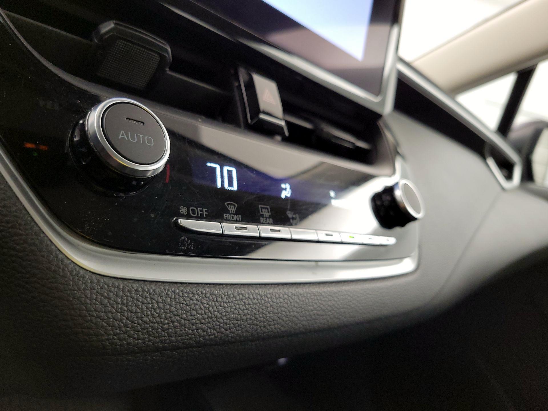 Thumbnail: 2024 Toyota Corolla - 16