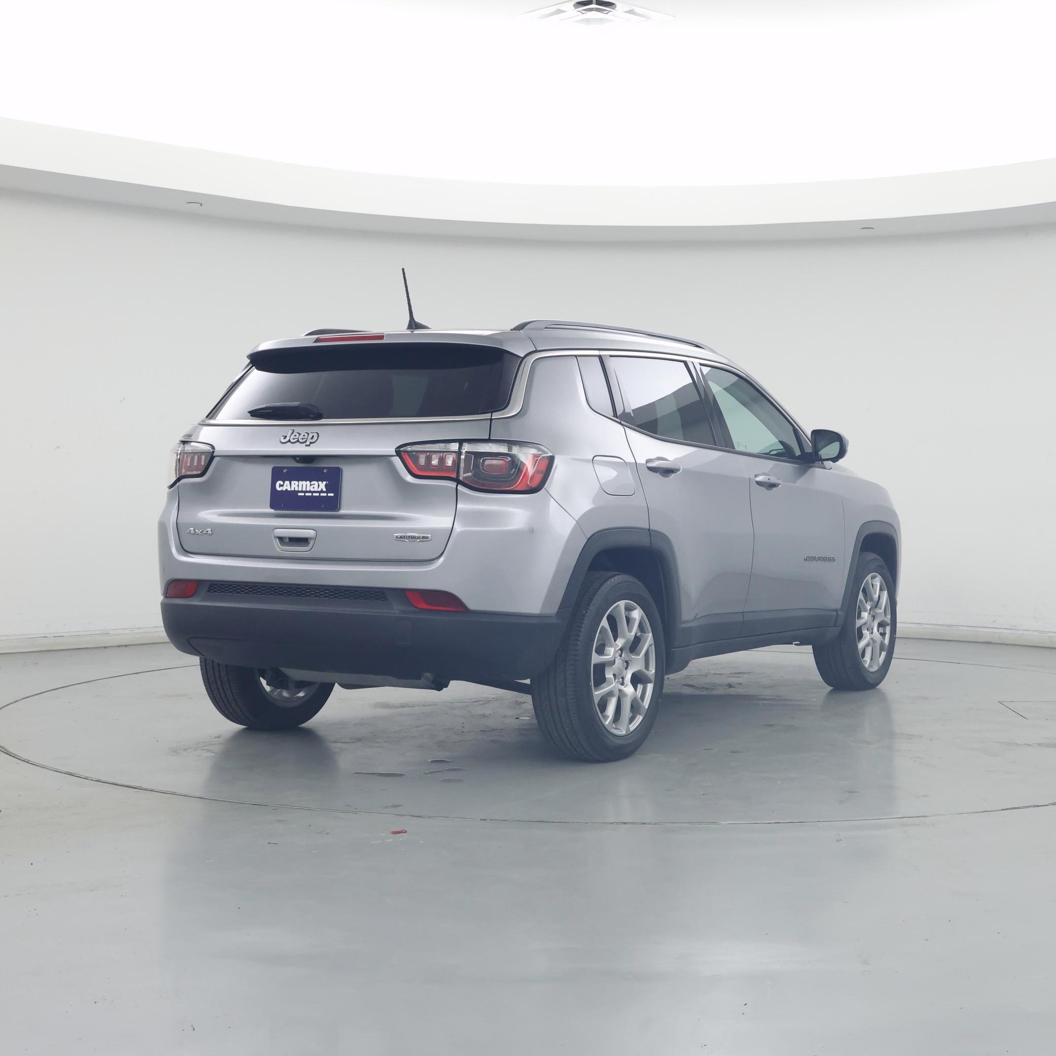 Thumbnail: 2022 Jeep Compass - 8