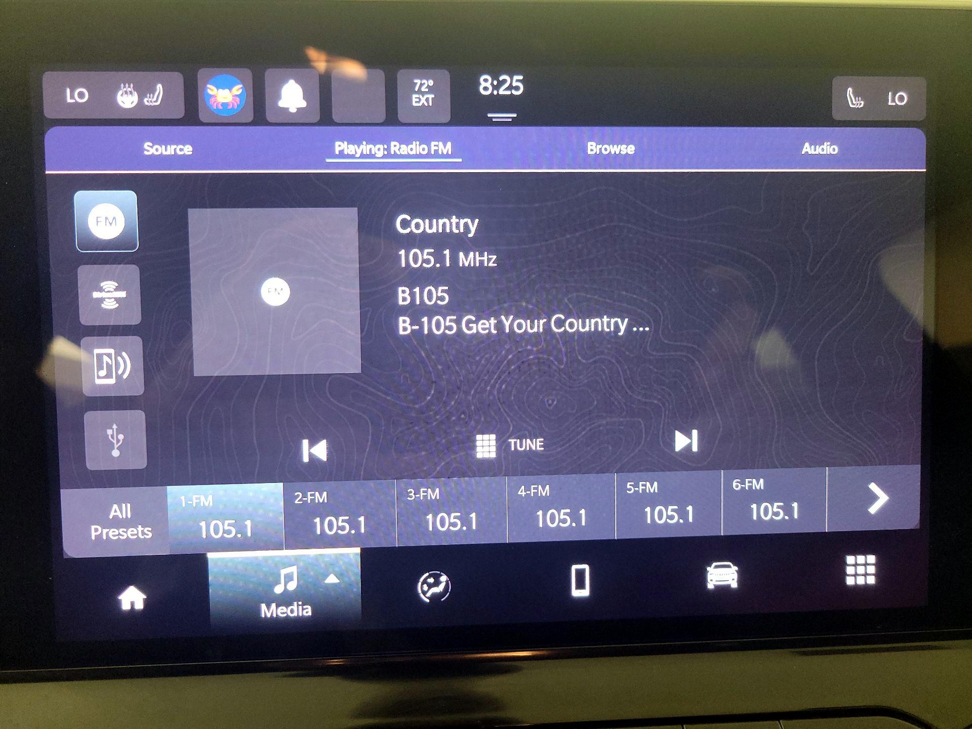 Thumbnail: 2023 Jeep Compass - 15