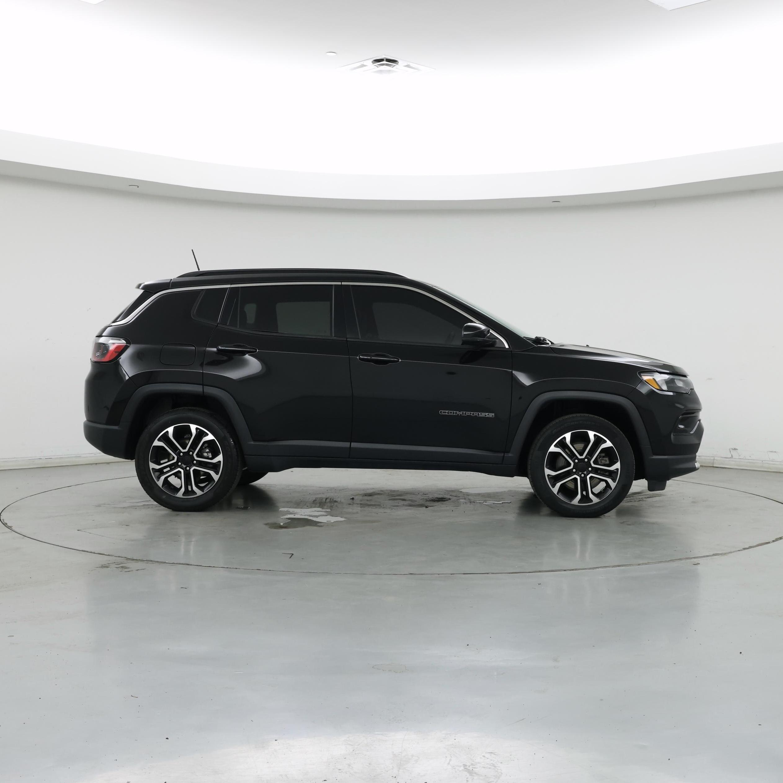 Thumbnail: 2023 Jeep Compass - 7