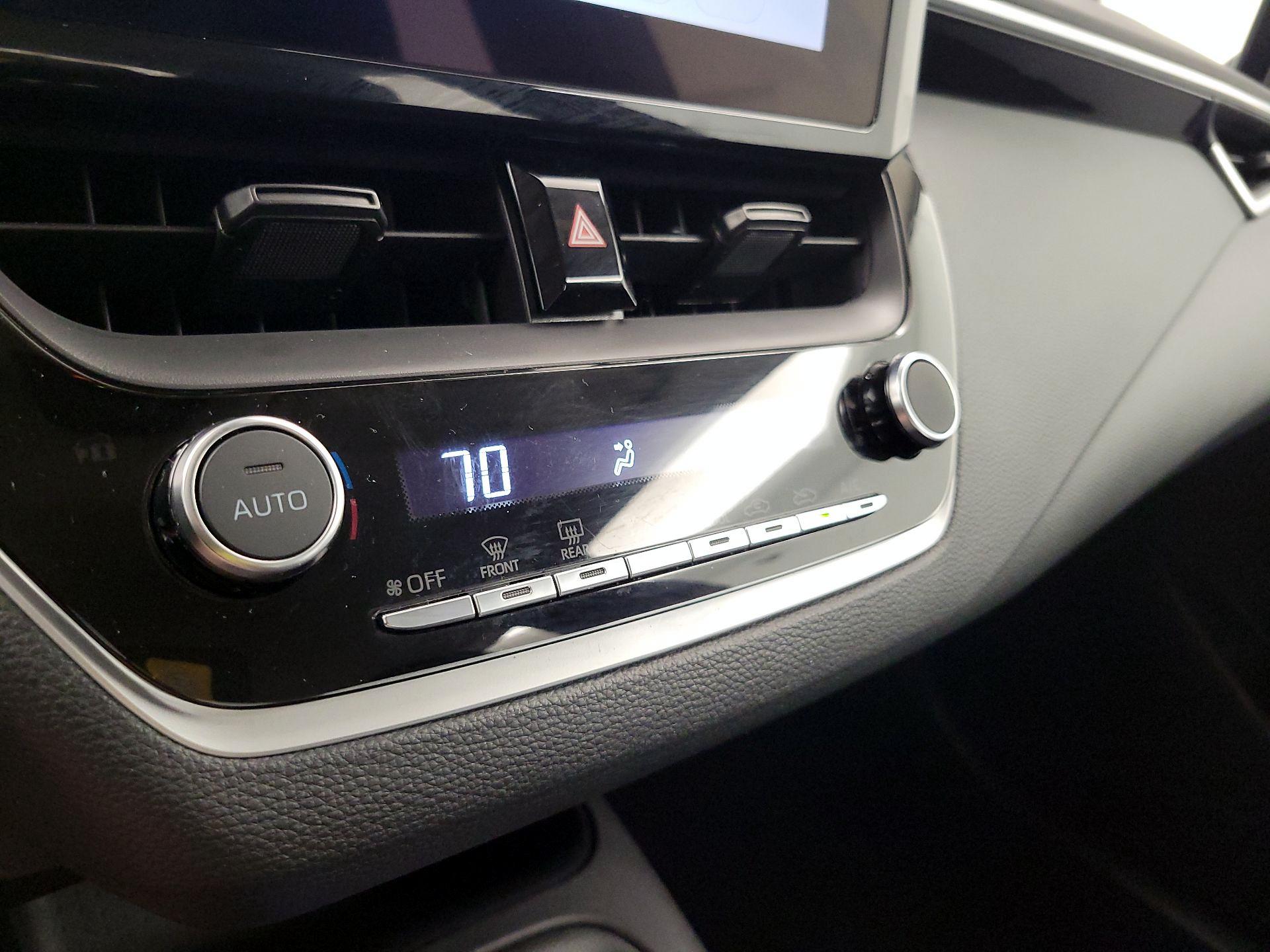 Thumbnail: 2025 Toyota Corolla - 16