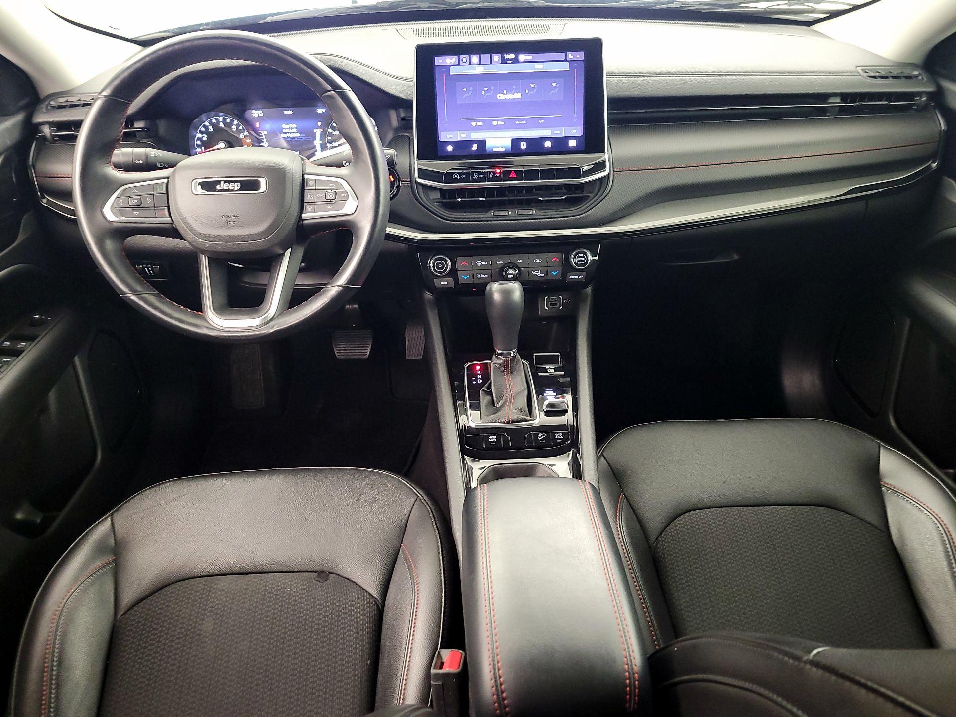 Thumbnail: 2022 Jeep Compass - 9