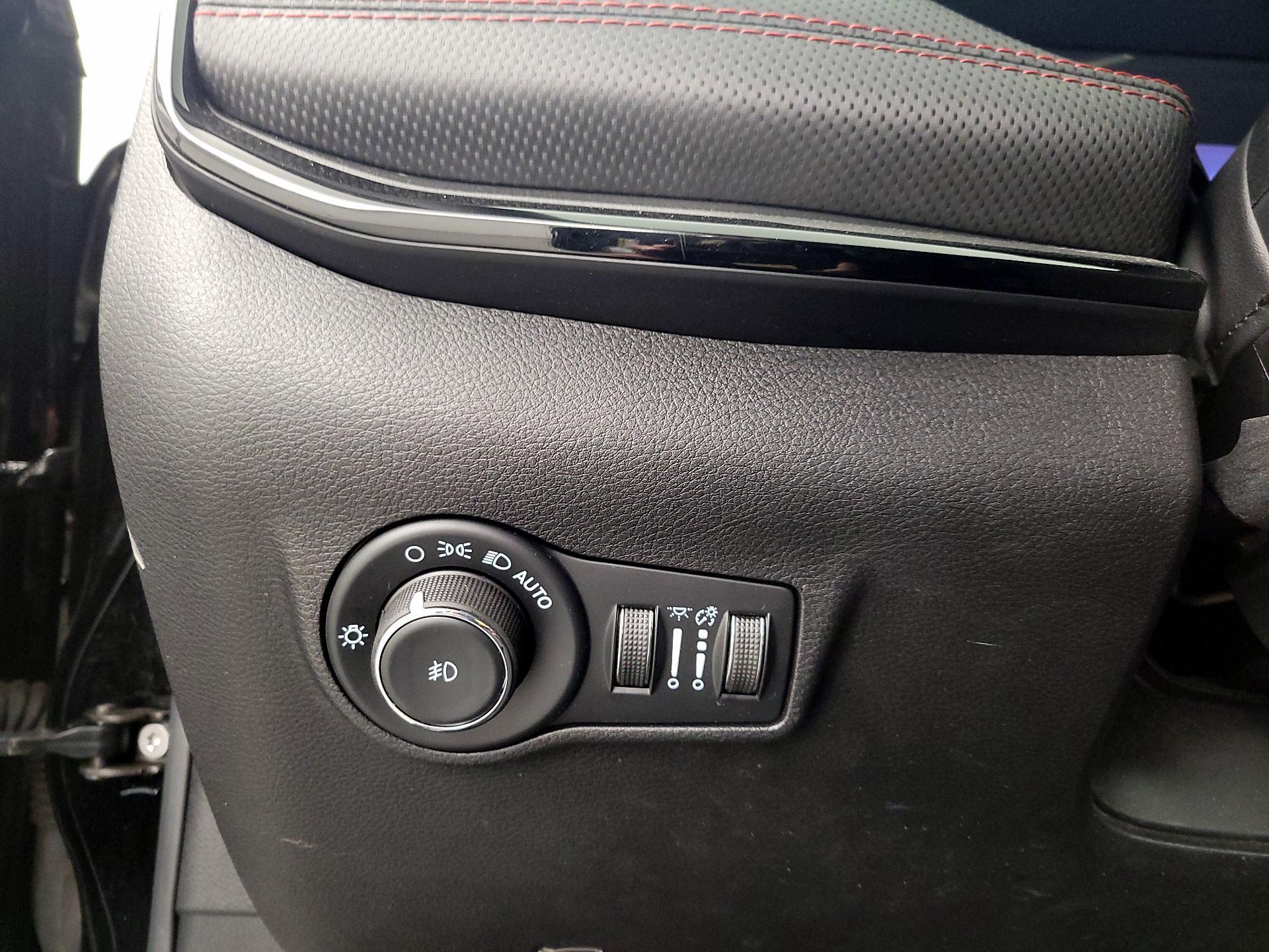 Thumbnail: 2022 Jeep Compass - 13