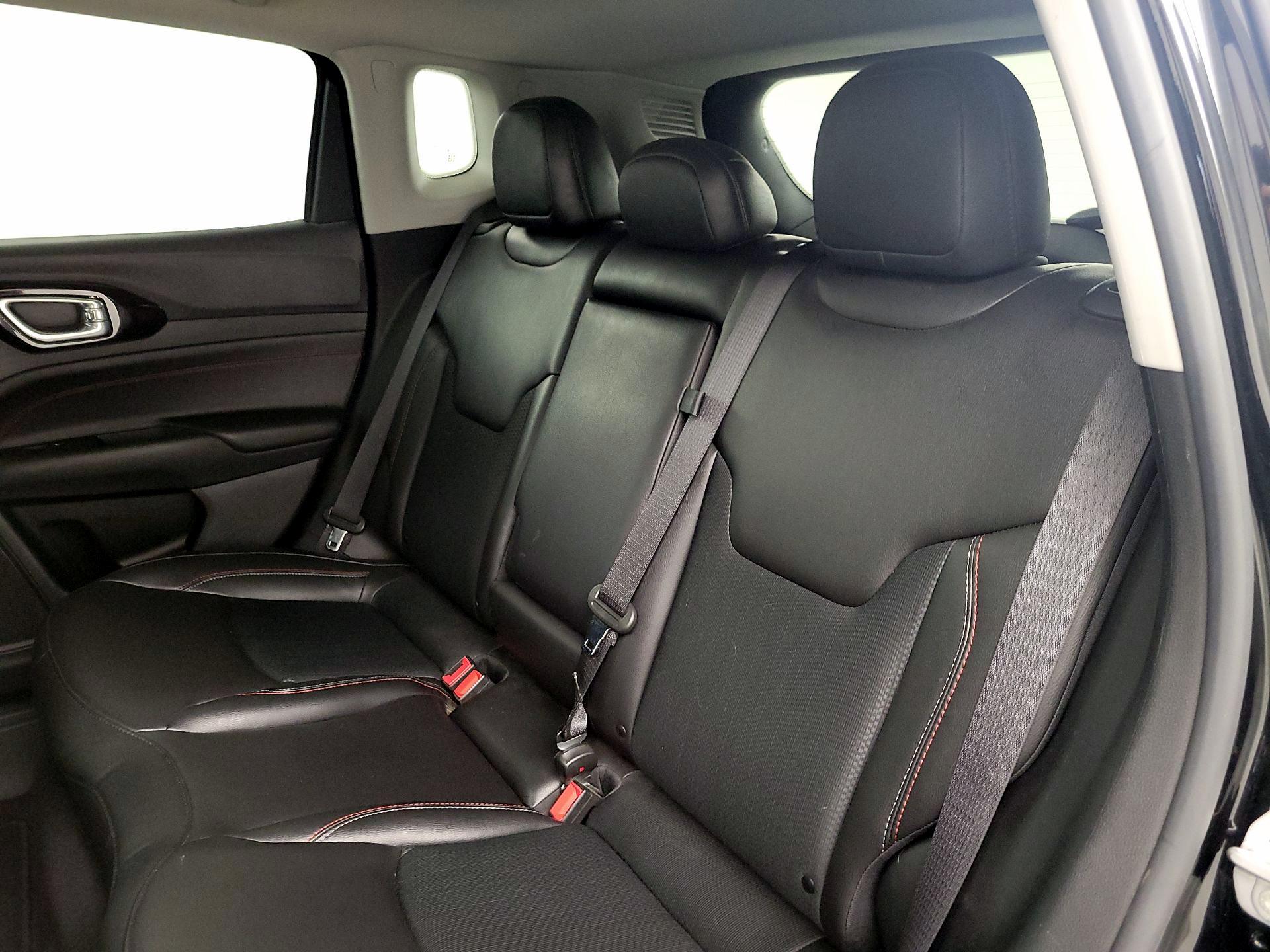 Thumbnail: 2022 Jeep Compass - 19