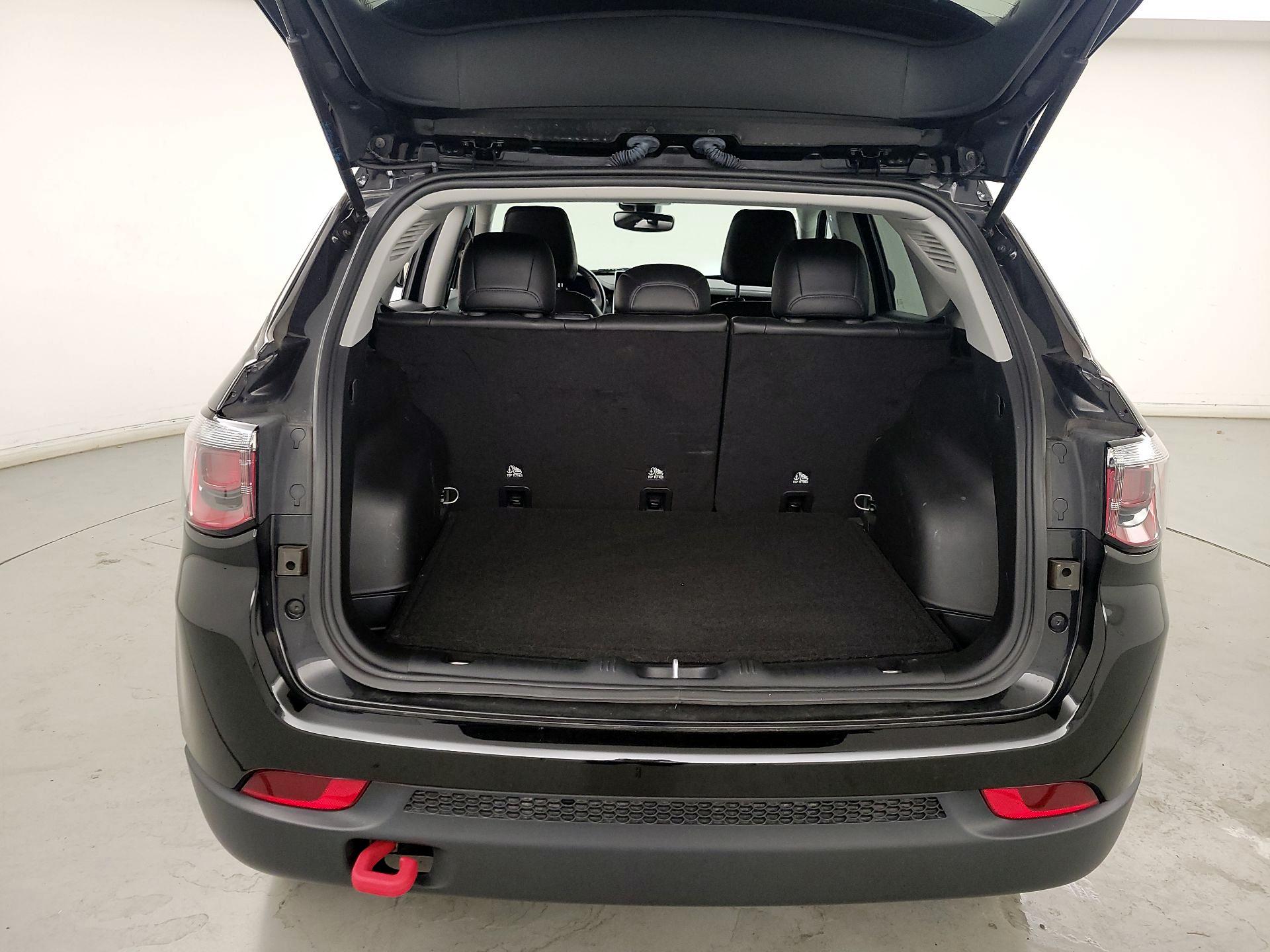 Thumbnail: 2022 Jeep Compass - 20