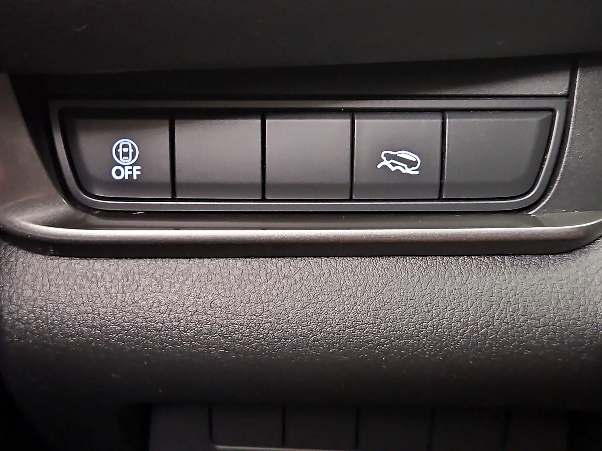 Thumbnail: 2023 Mazda CX-30 - 13