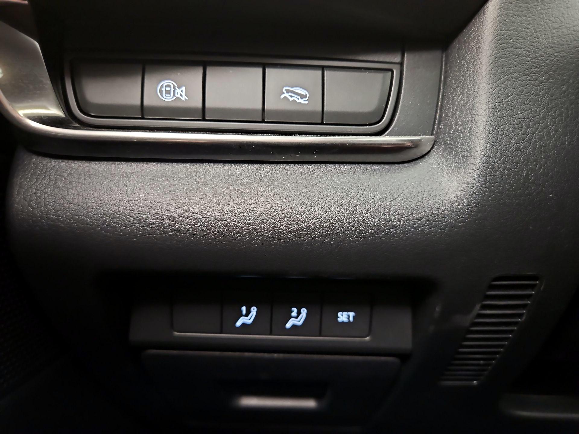 Thumbnail: 2025 Mazda CX-30 - 13