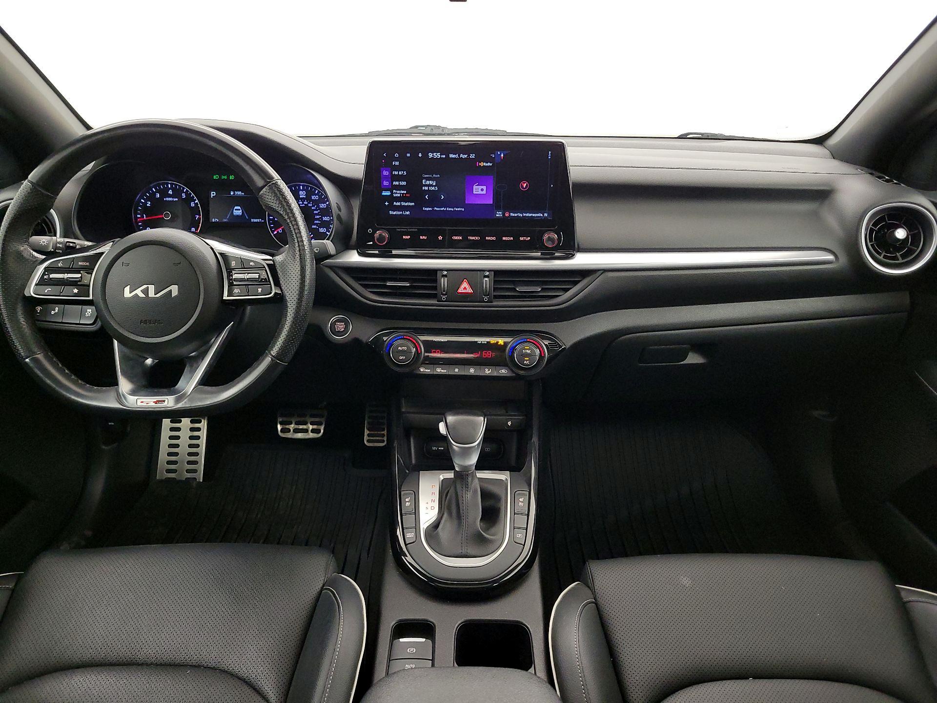 Thumbnail: 2023 Kia Forte - 9