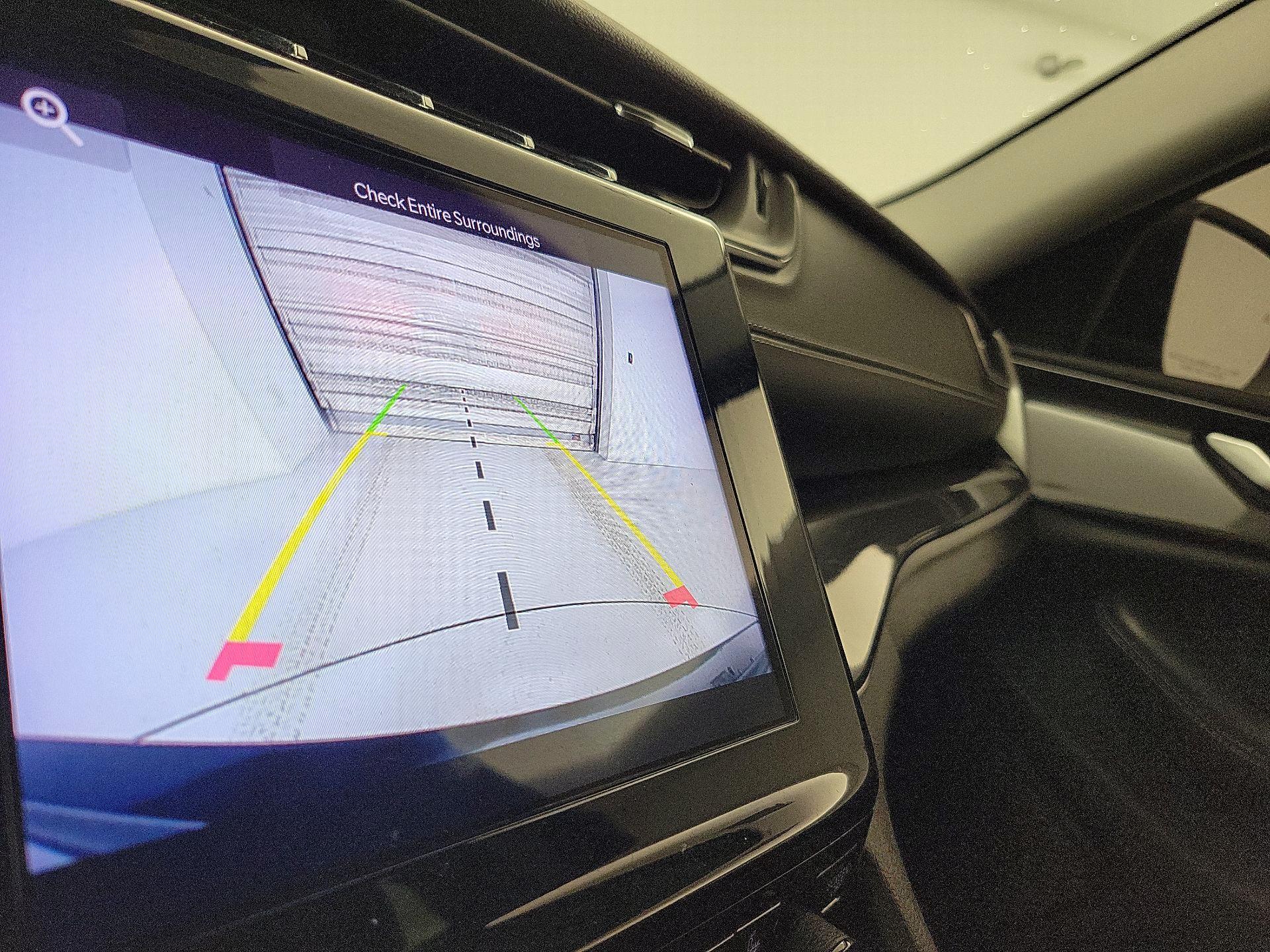 Thumbnail: 2023 Jeep Grand Cherokee - 14