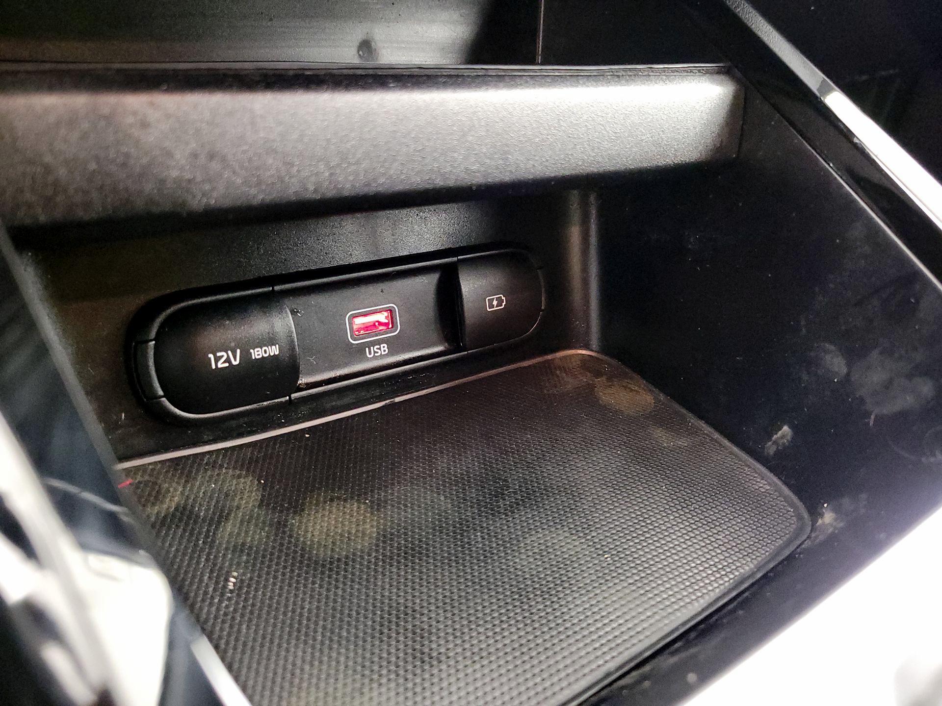 Thumbnail: 2023 Kia Forte - 19