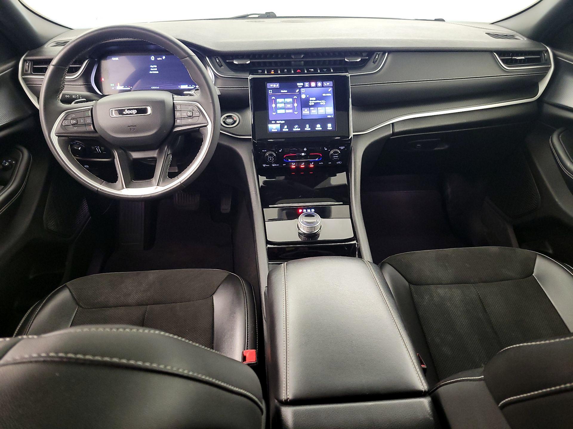 Thumbnail: 2023 Jeep Grand Cherokee - 9