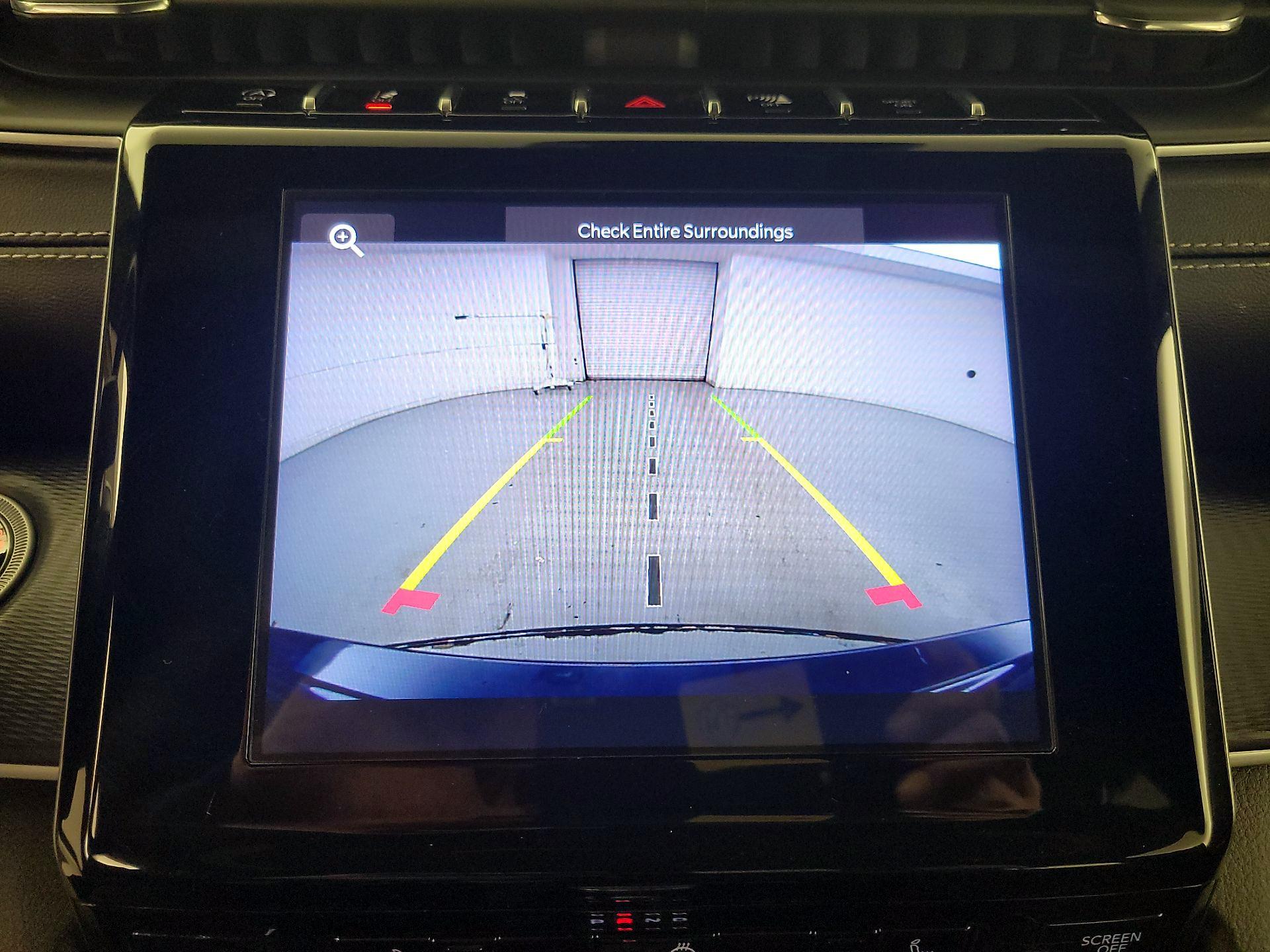 Thumbnail: 2023 Jeep Grand Cherokee - 14