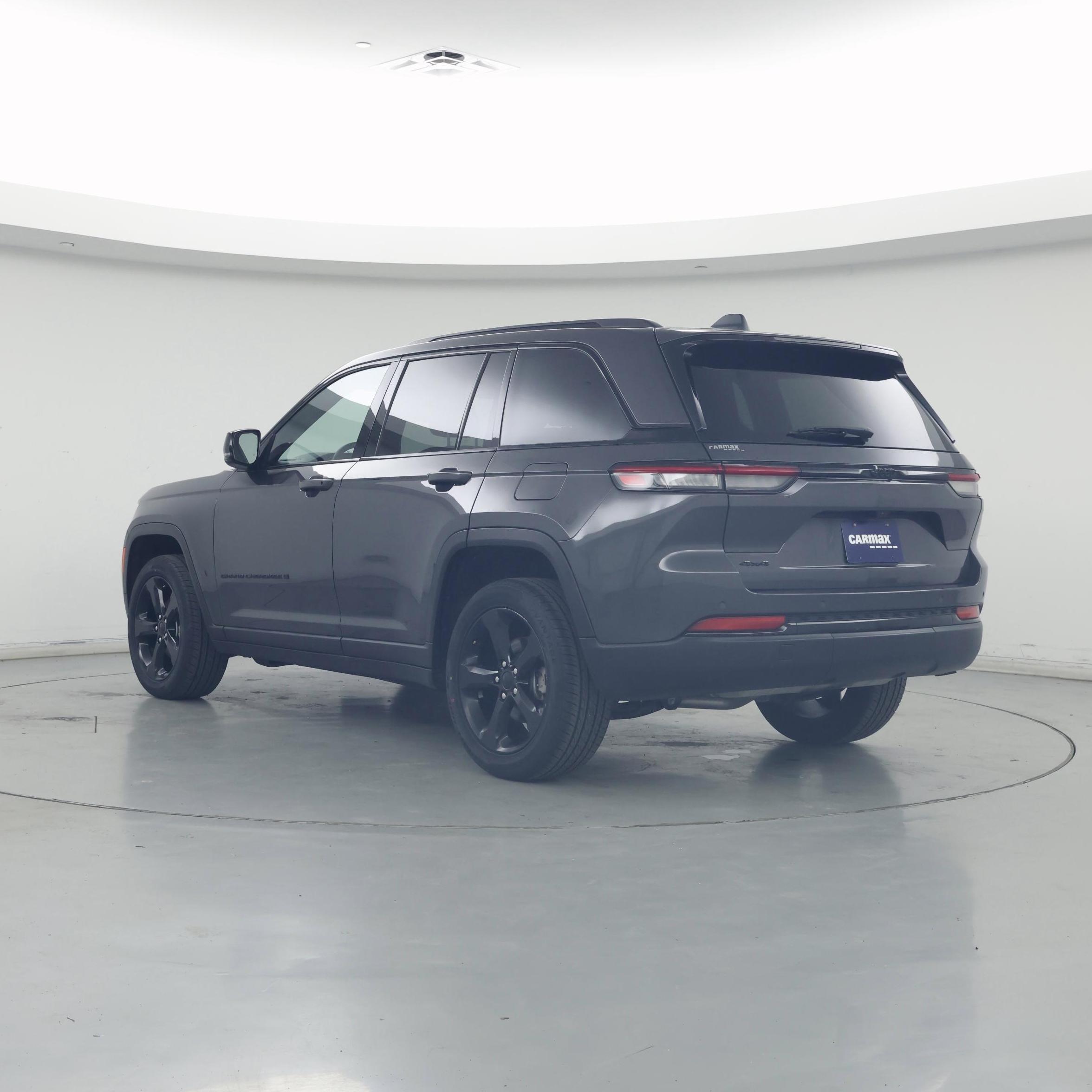 Thumbnail: 2023 Jeep Grand Cherokee - 2