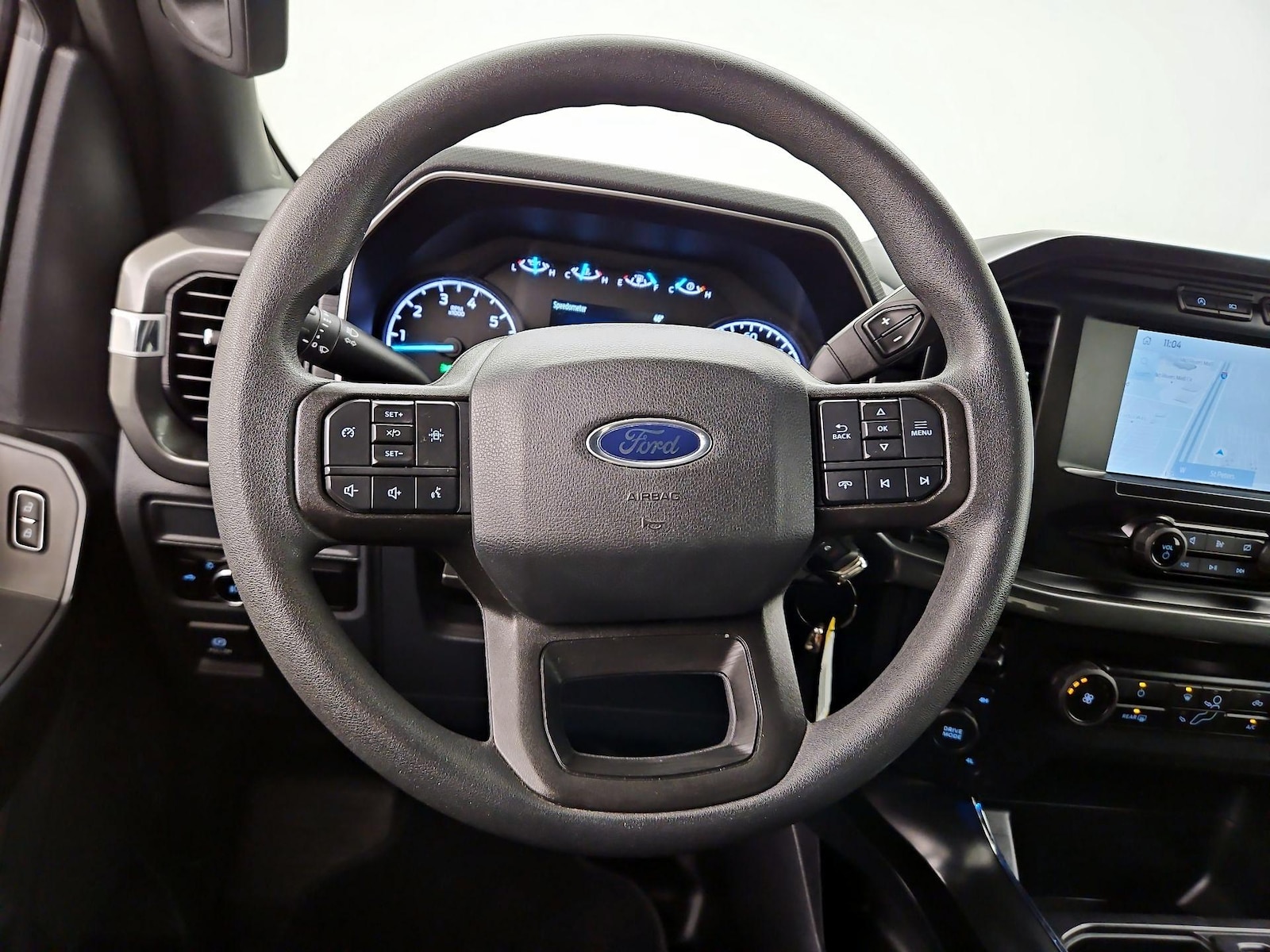 2023 Ford F-150 XL - Photo 11