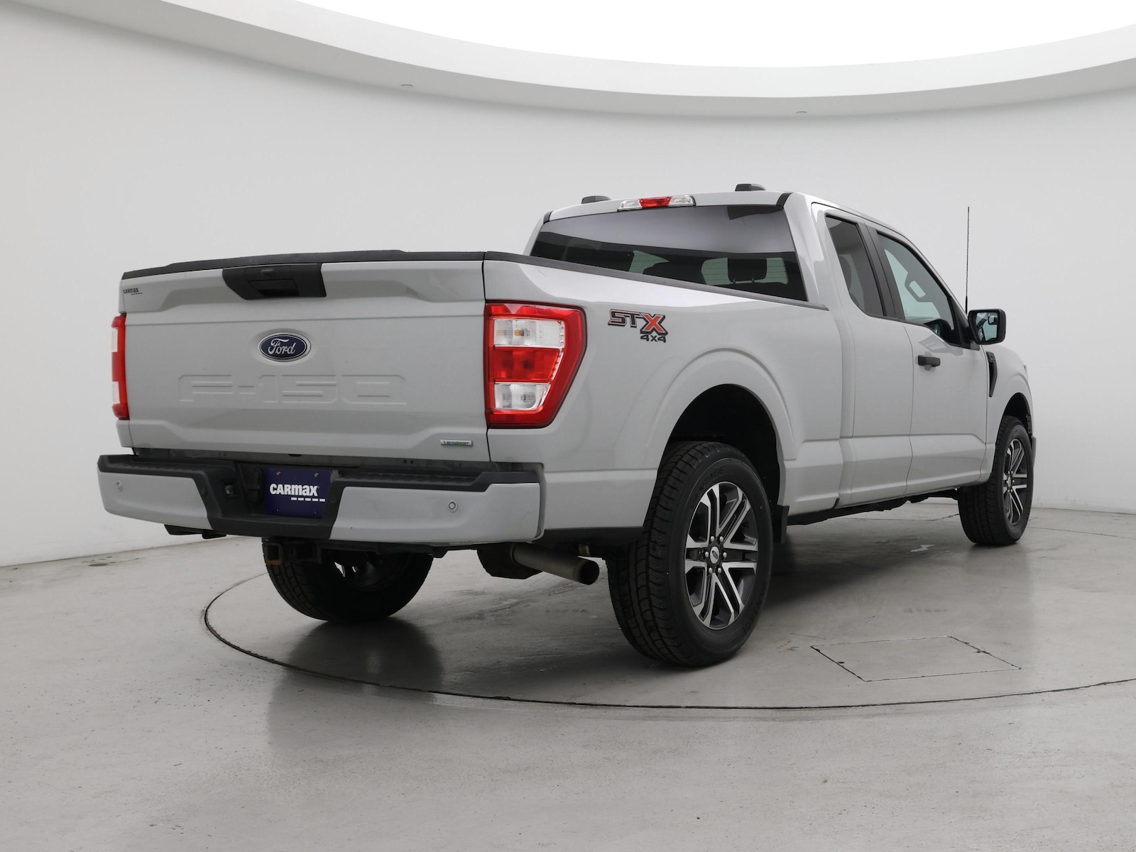 2023 Ford F-150 XL - Photo 9