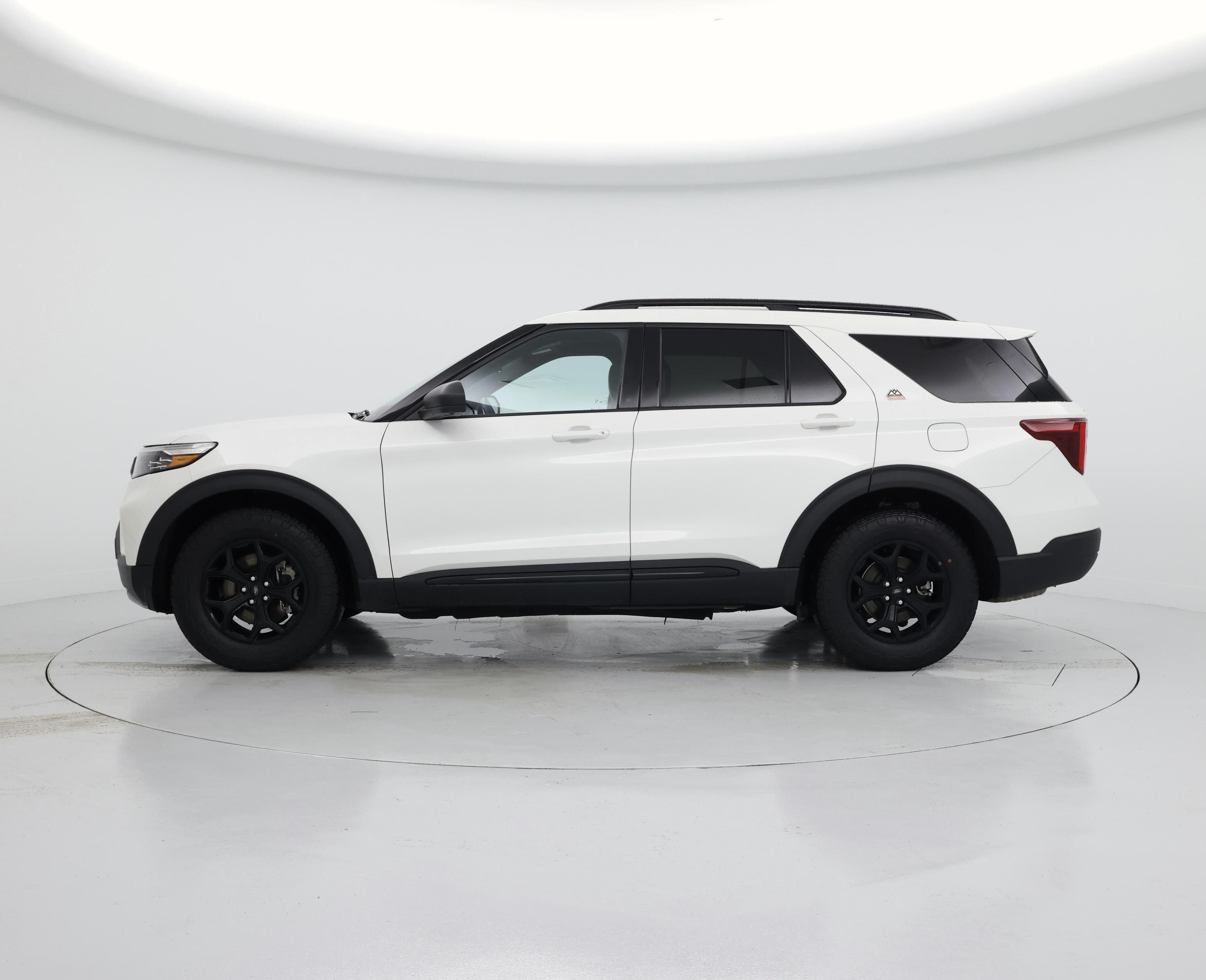 Thumbnail: 2023 Ford Explorer - 3