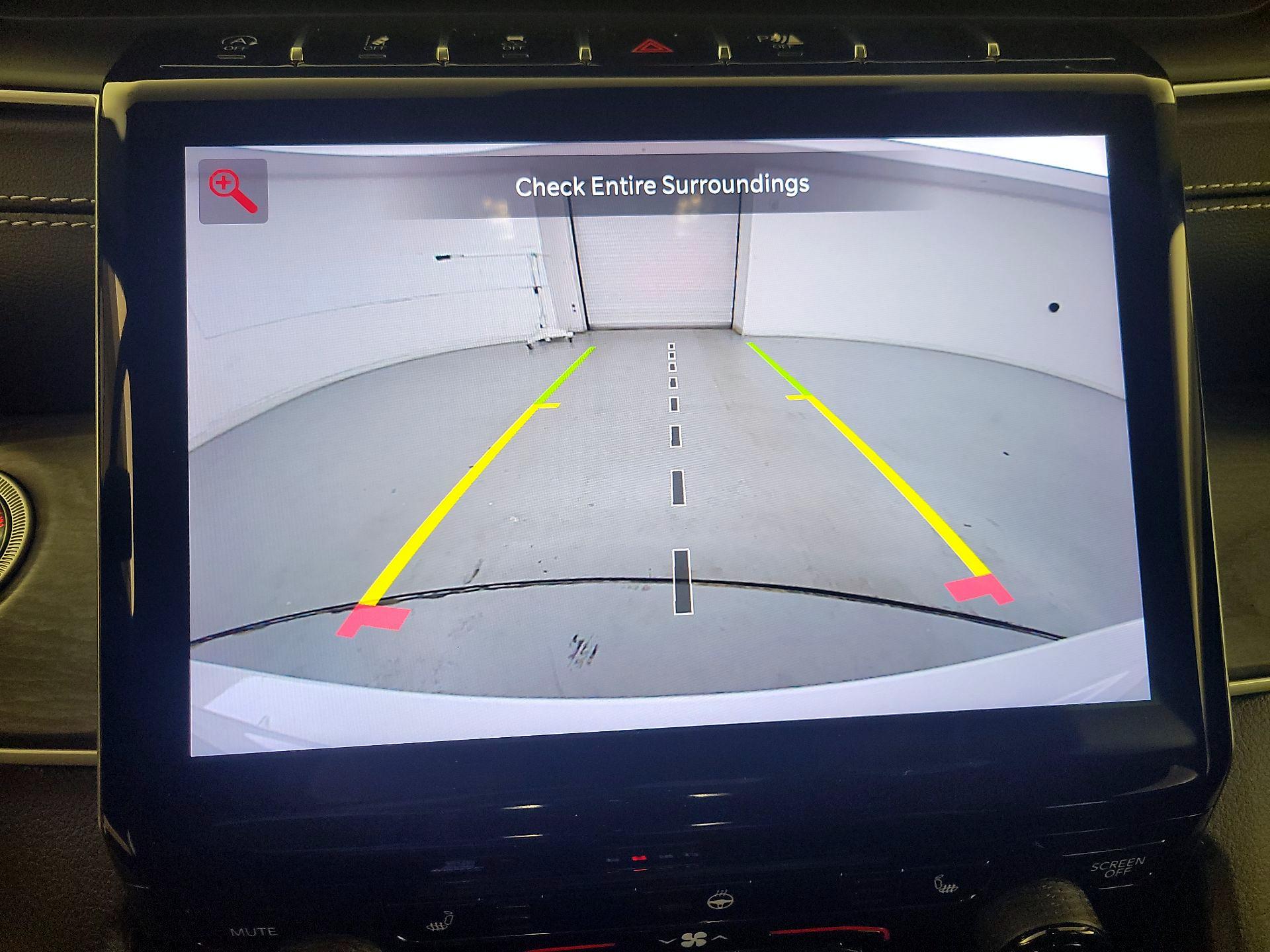 Thumbnail: 2023 Jeep Grand Cherokee - 15