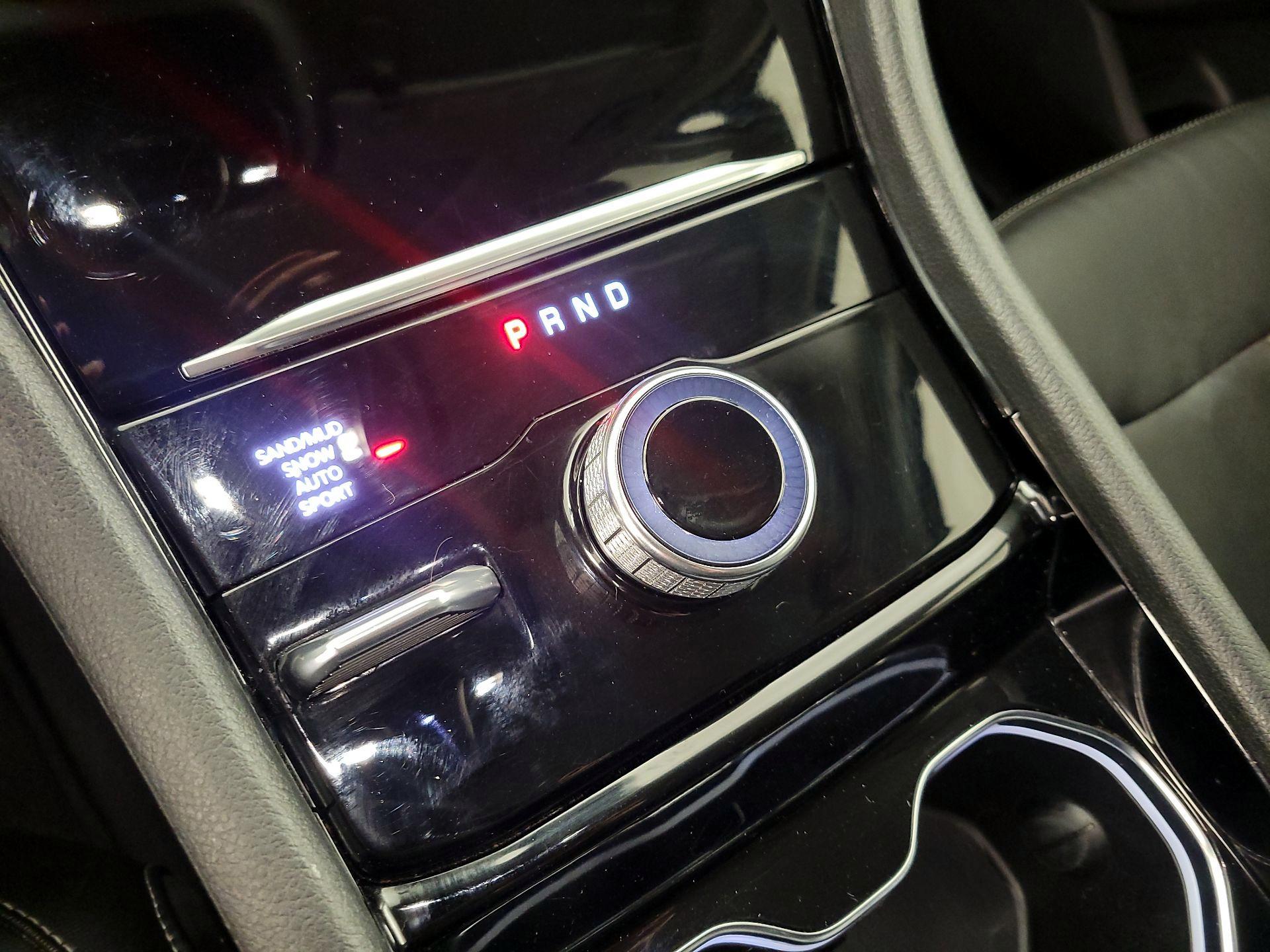 Thumbnail: 2023 Jeep Grand Cherokee - 18