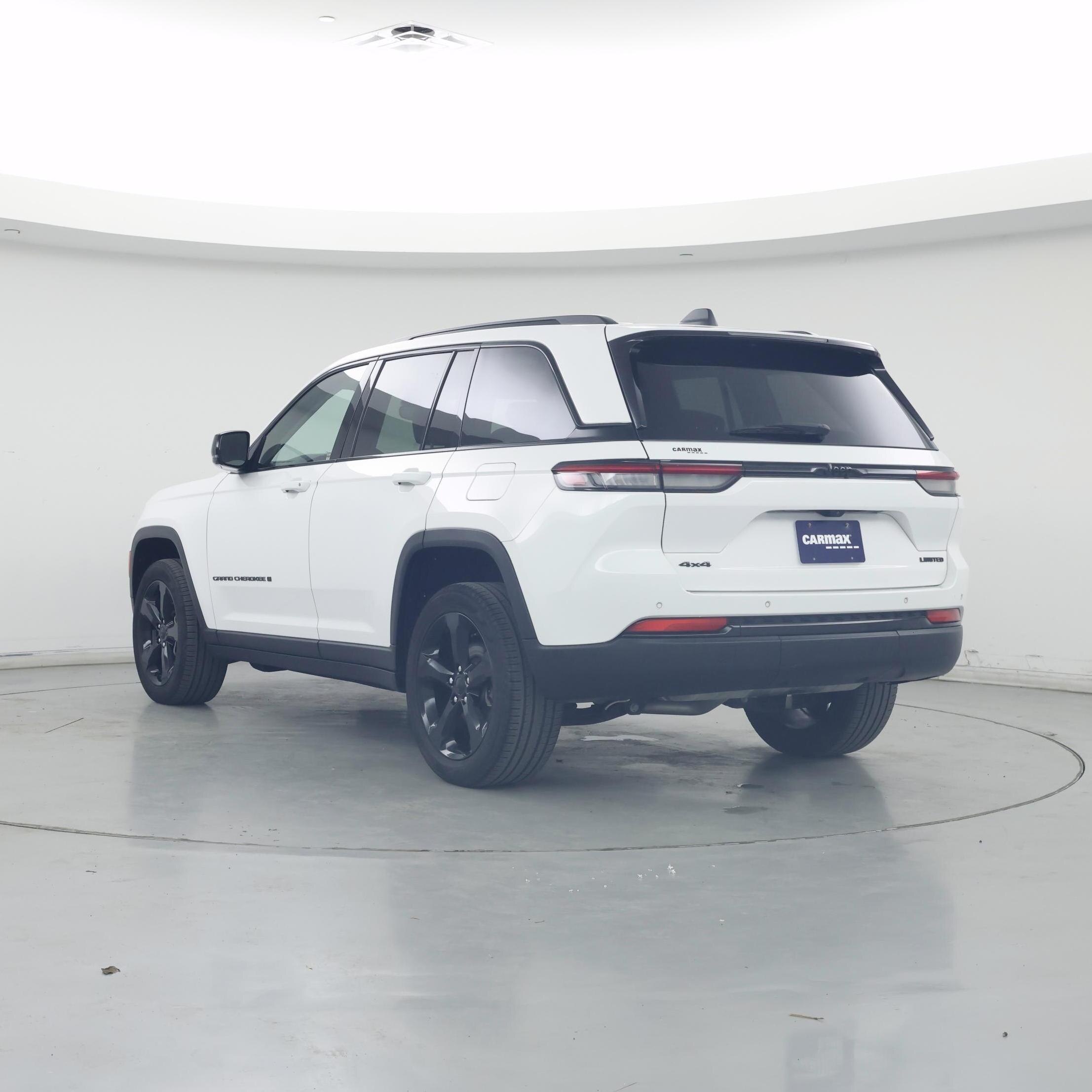 Thumbnail: 2023 Jeep Grand Cherokee - 2