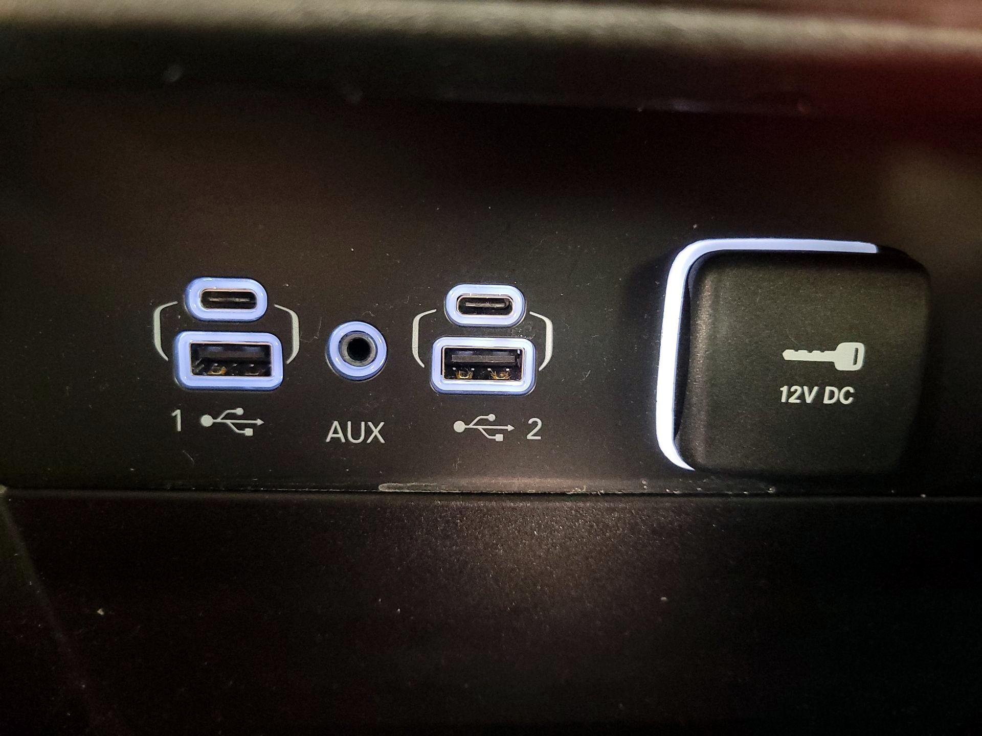 Thumbnail: 2023 Jeep Grand Cherokee - 19