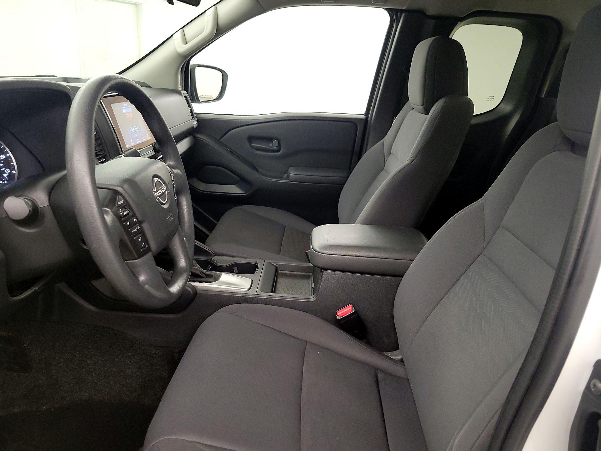 Thumbnail: 2022 Nissan Frontier - 11