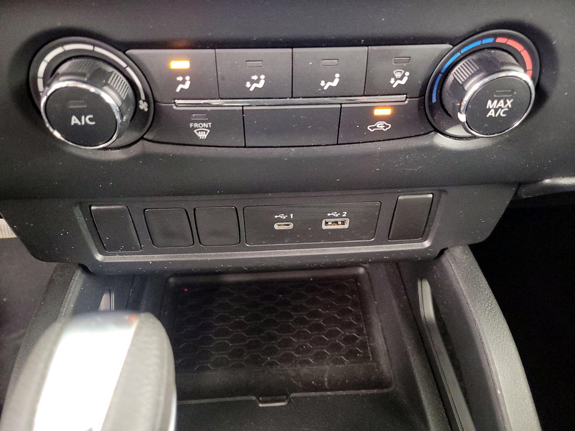 Thumbnail: 2022 Nissan Frontier - 16