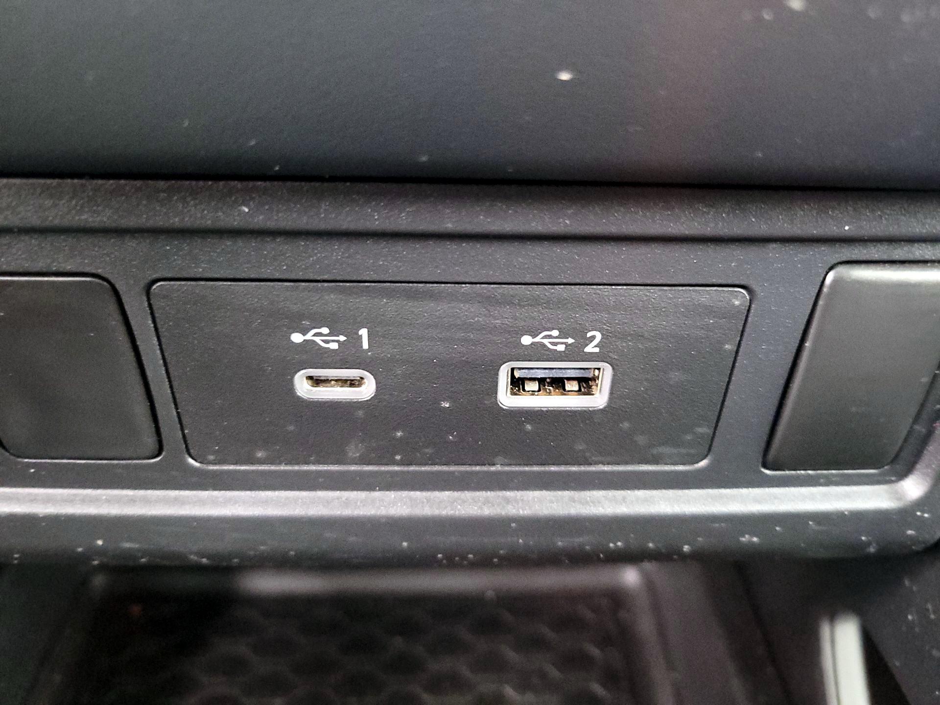 Thumbnail: 2022 Nissan Frontier - 18