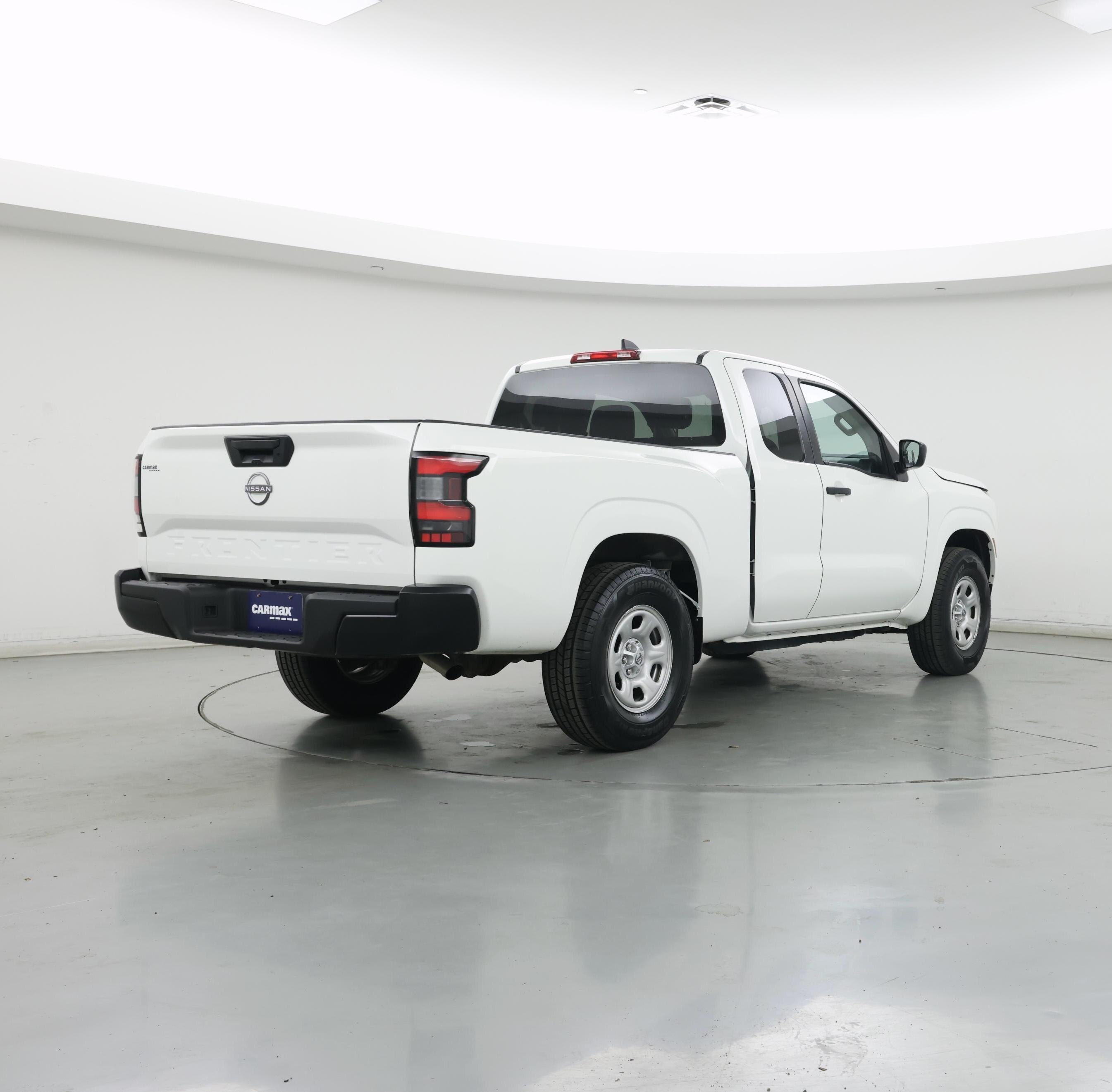 Thumbnail: 2022 Nissan Frontier - 8