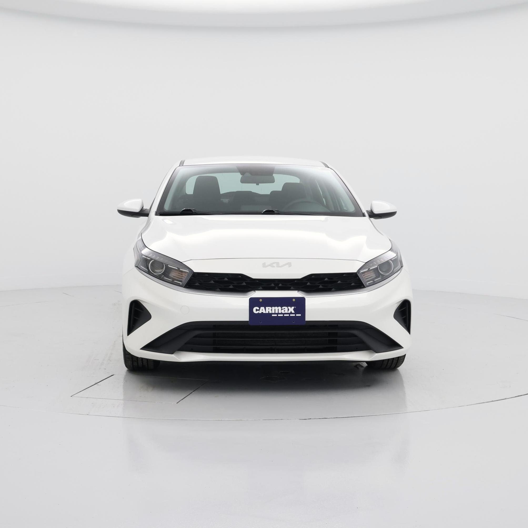 Thumbnail: 2023 Kia Forte - 5