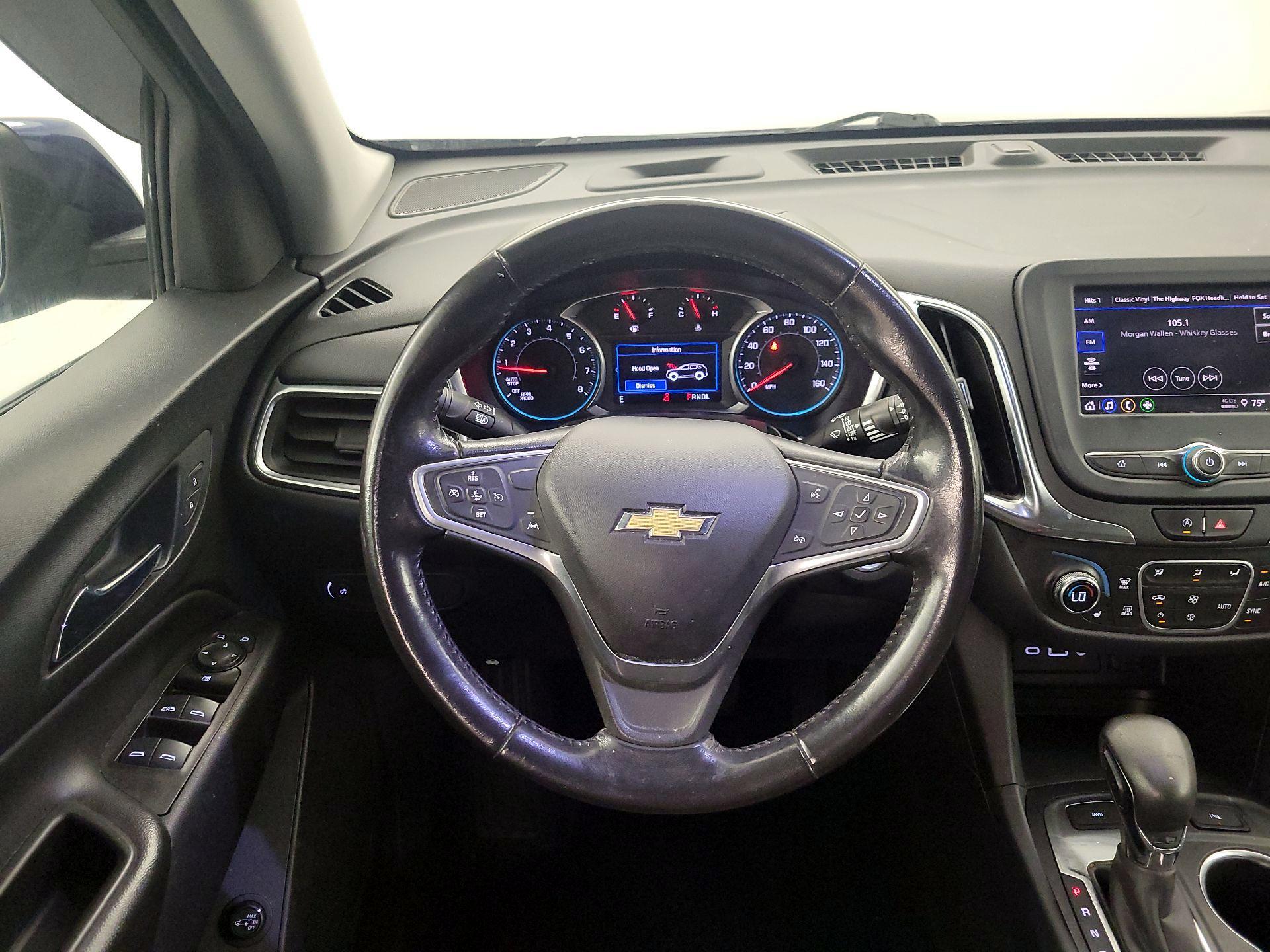 Thumbnail: 2022 Chevrolet Equinox - 10