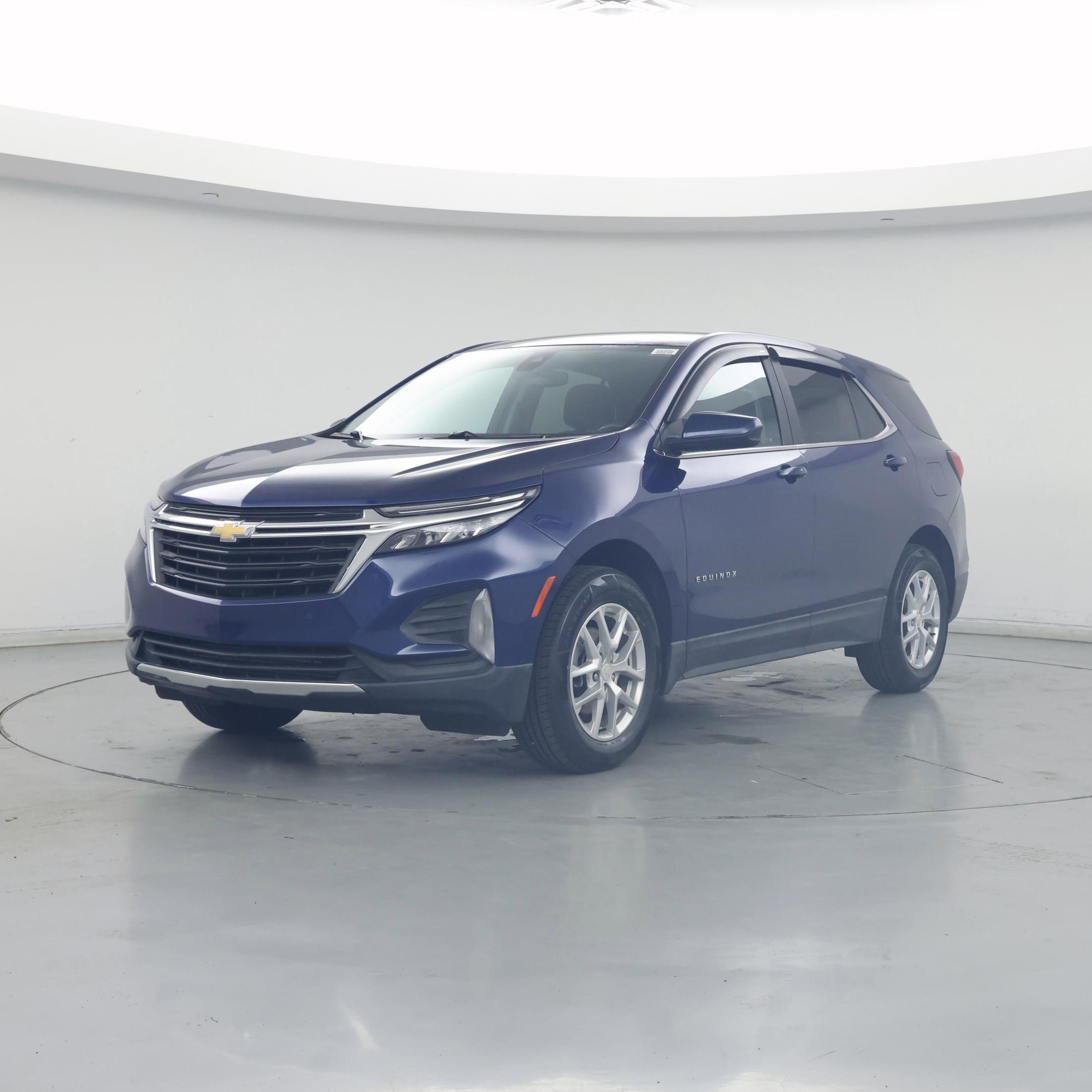 Thumbnail: 2022 Chevrolet Equinox - 4