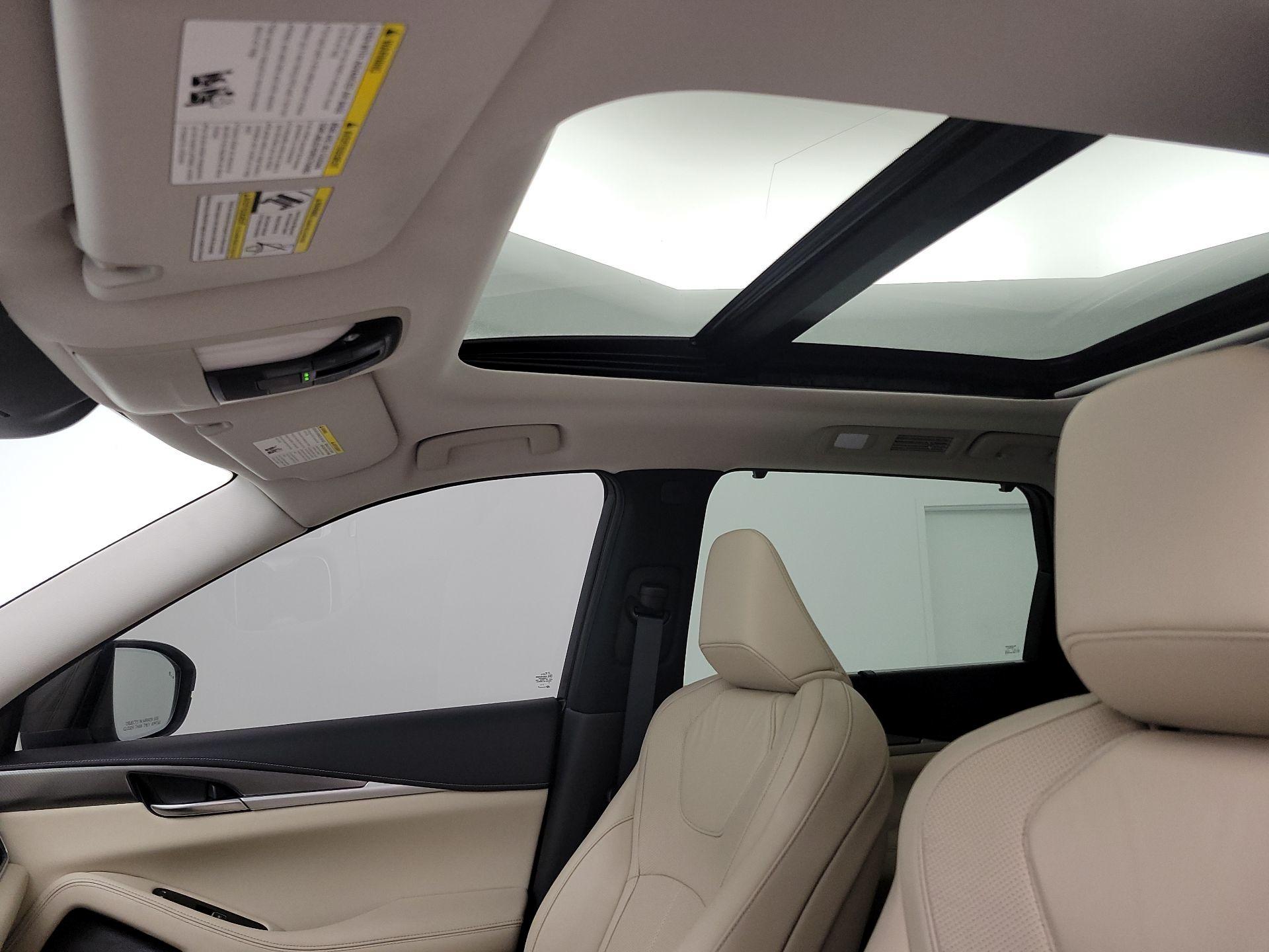 Thumbnail: 2023 INFINITI QX60 - 20