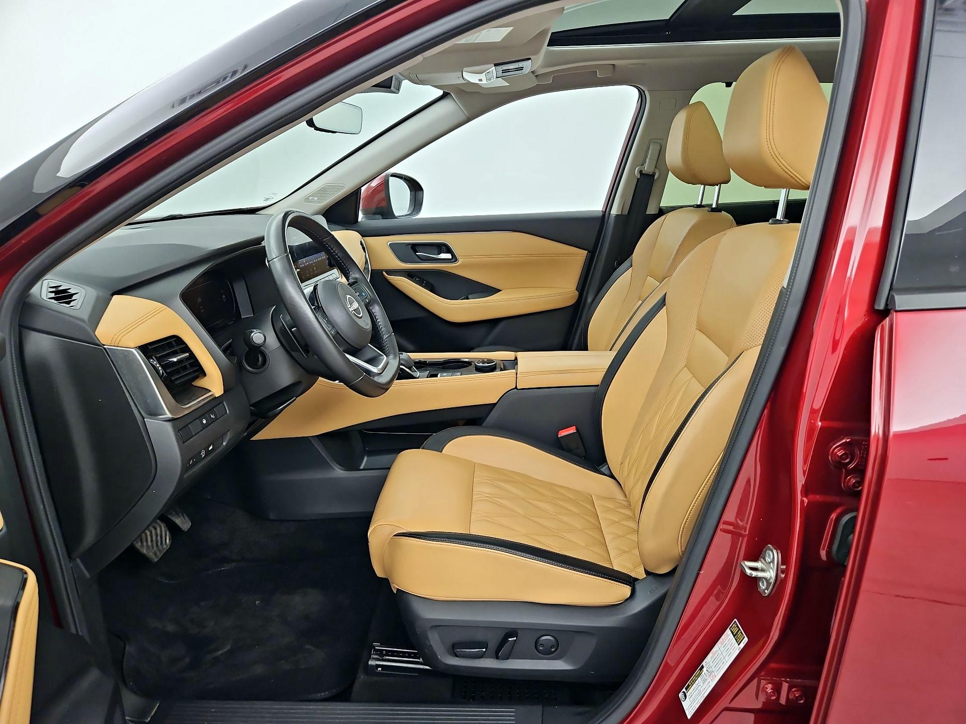 Thumbnail: 2023 Nissan Rogue - 11