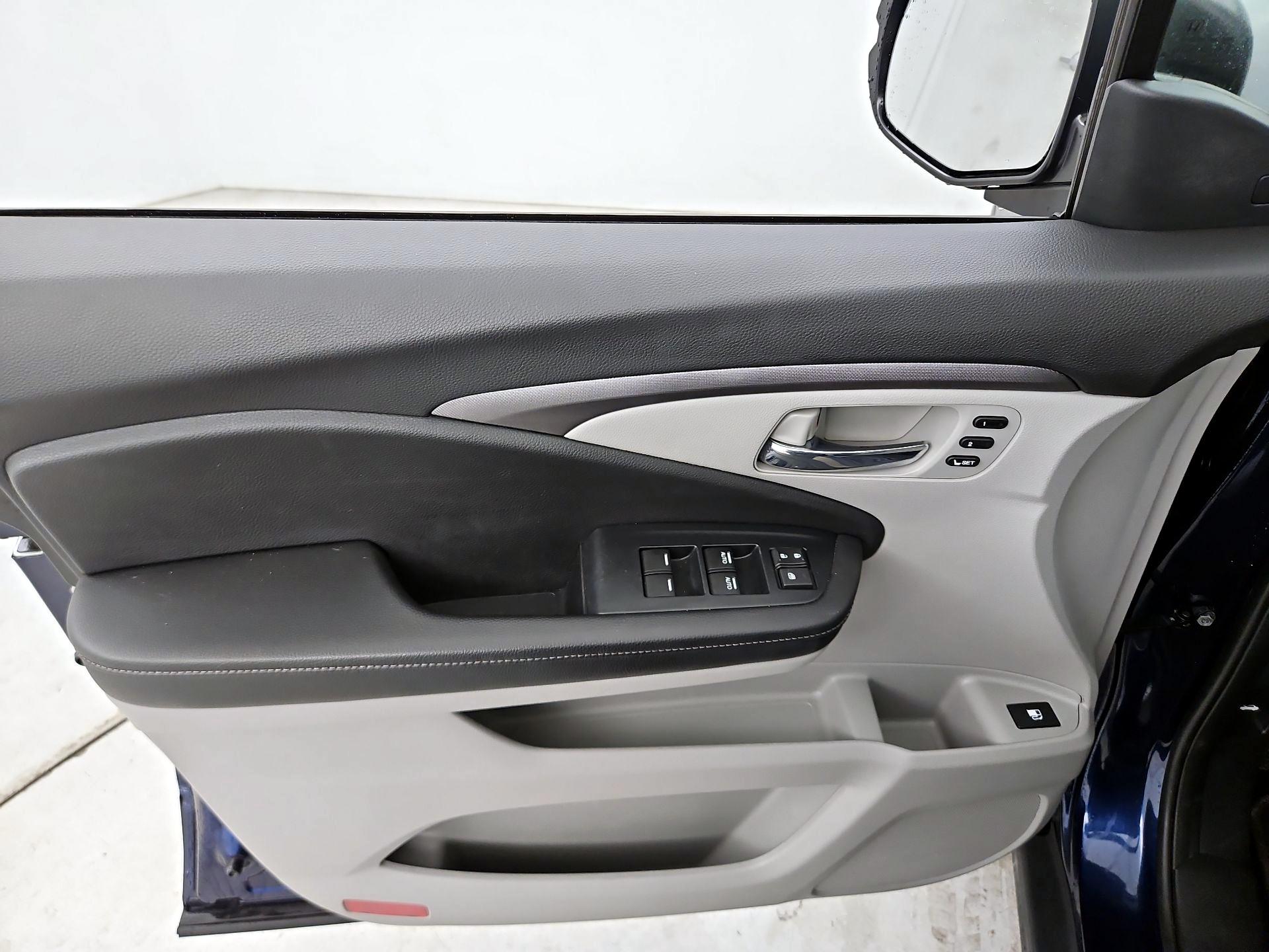 Thumbnail: 2023 Honda Ridgeline - 12