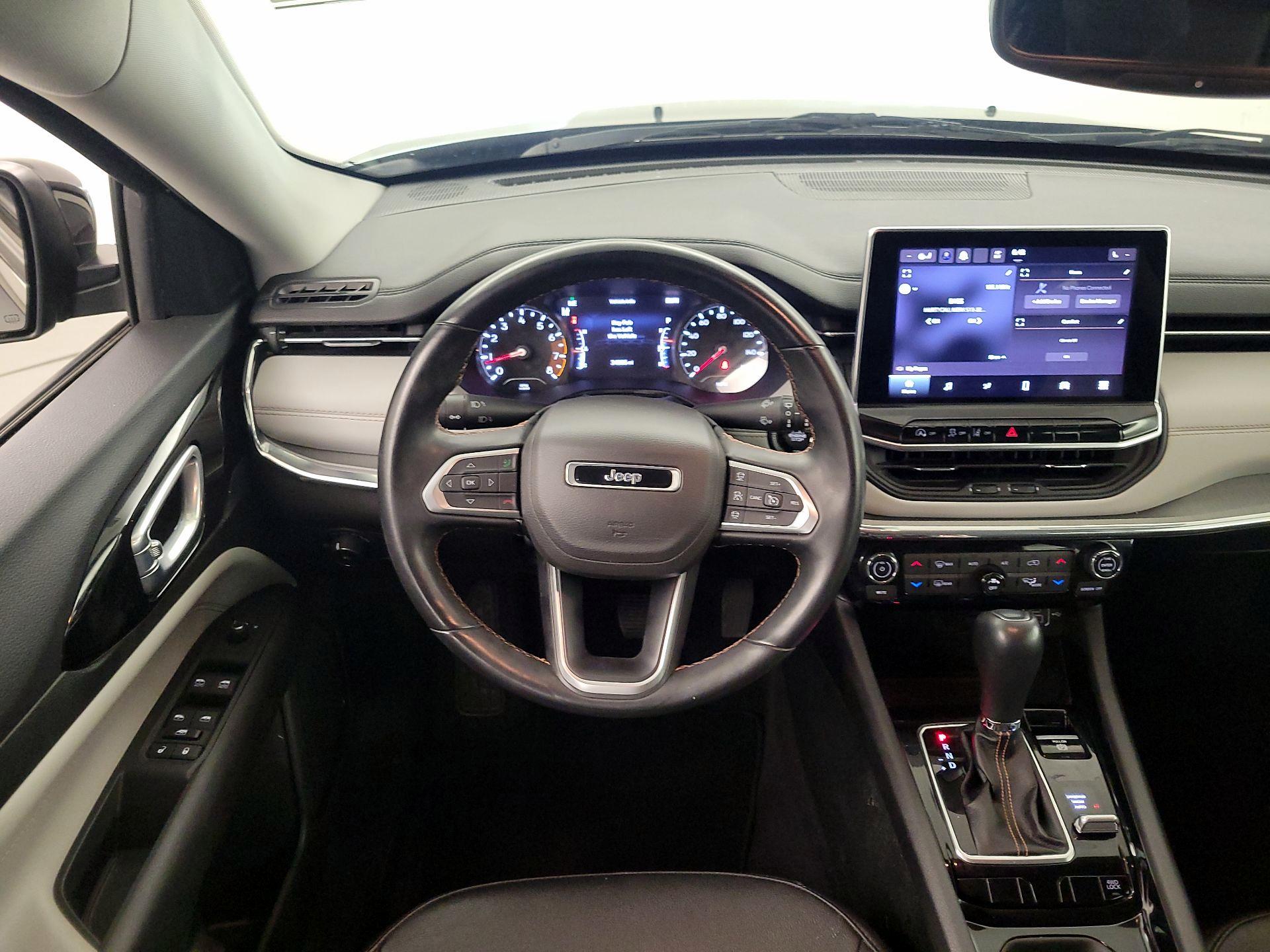 Thumbnail: 2022 Jeep Compass - 10