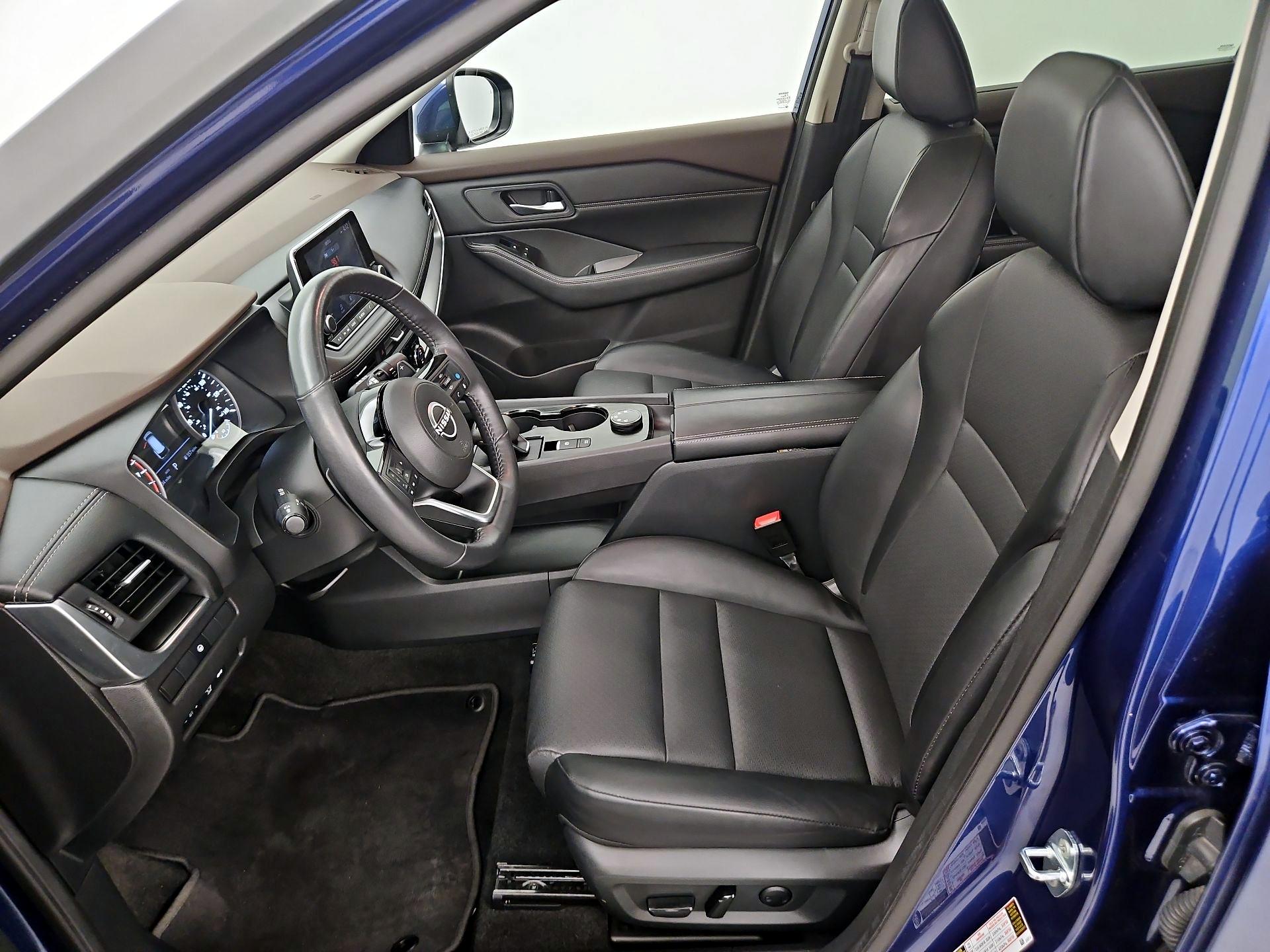 Thumbnail: 2023 Nissan Rogue - 11