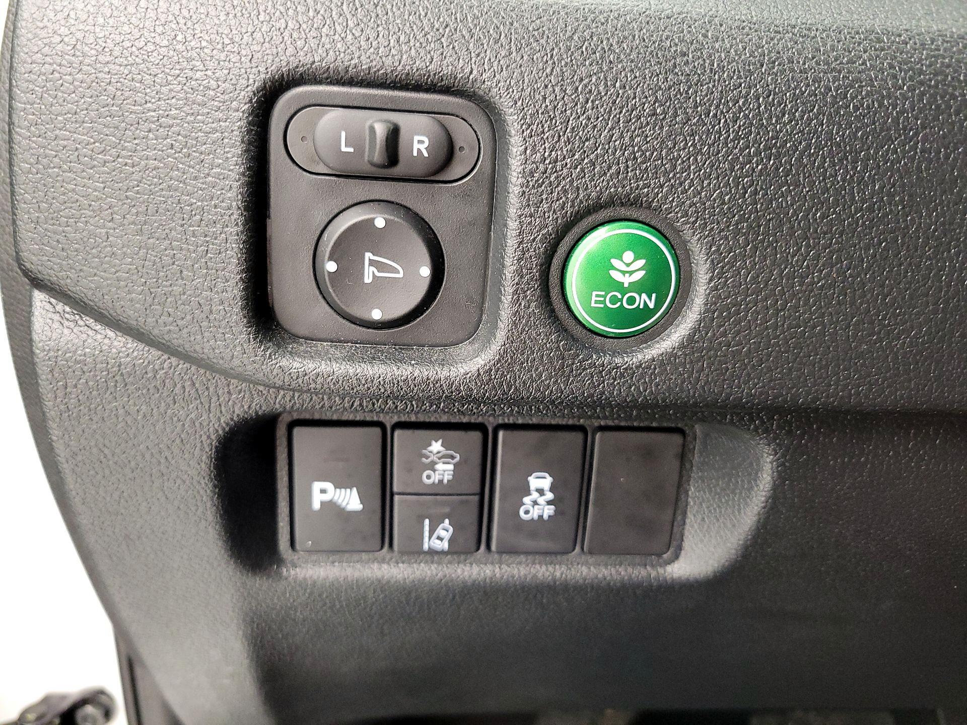 Thumbnail: 2022 Honda Pilot - 13