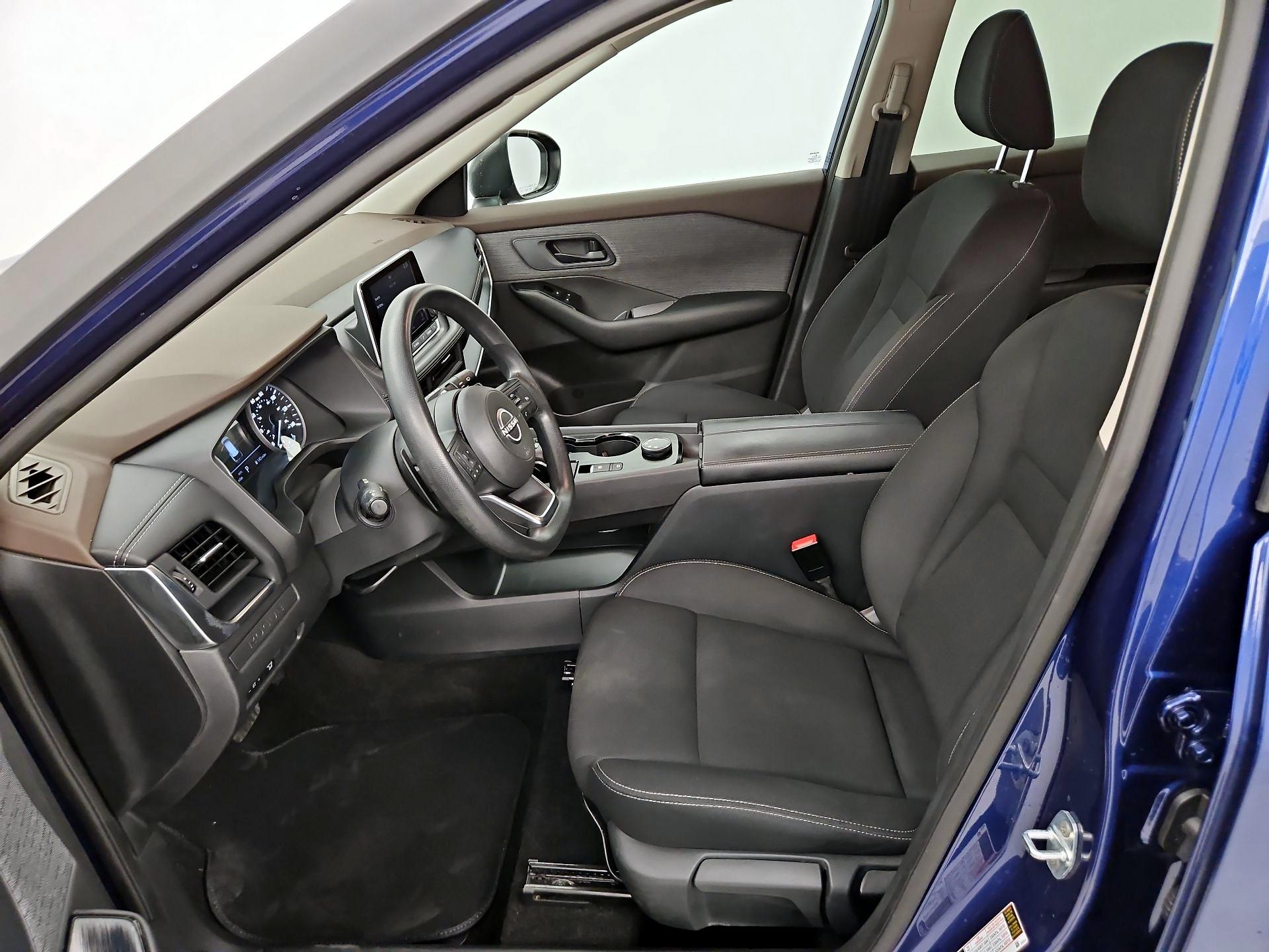 Thumbnail: 2023 Nissan Rogue - 11