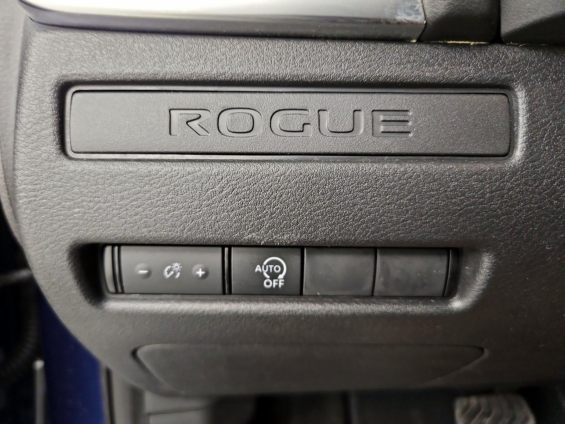 Thumbnail: 2023 Nissan Rogue - 13