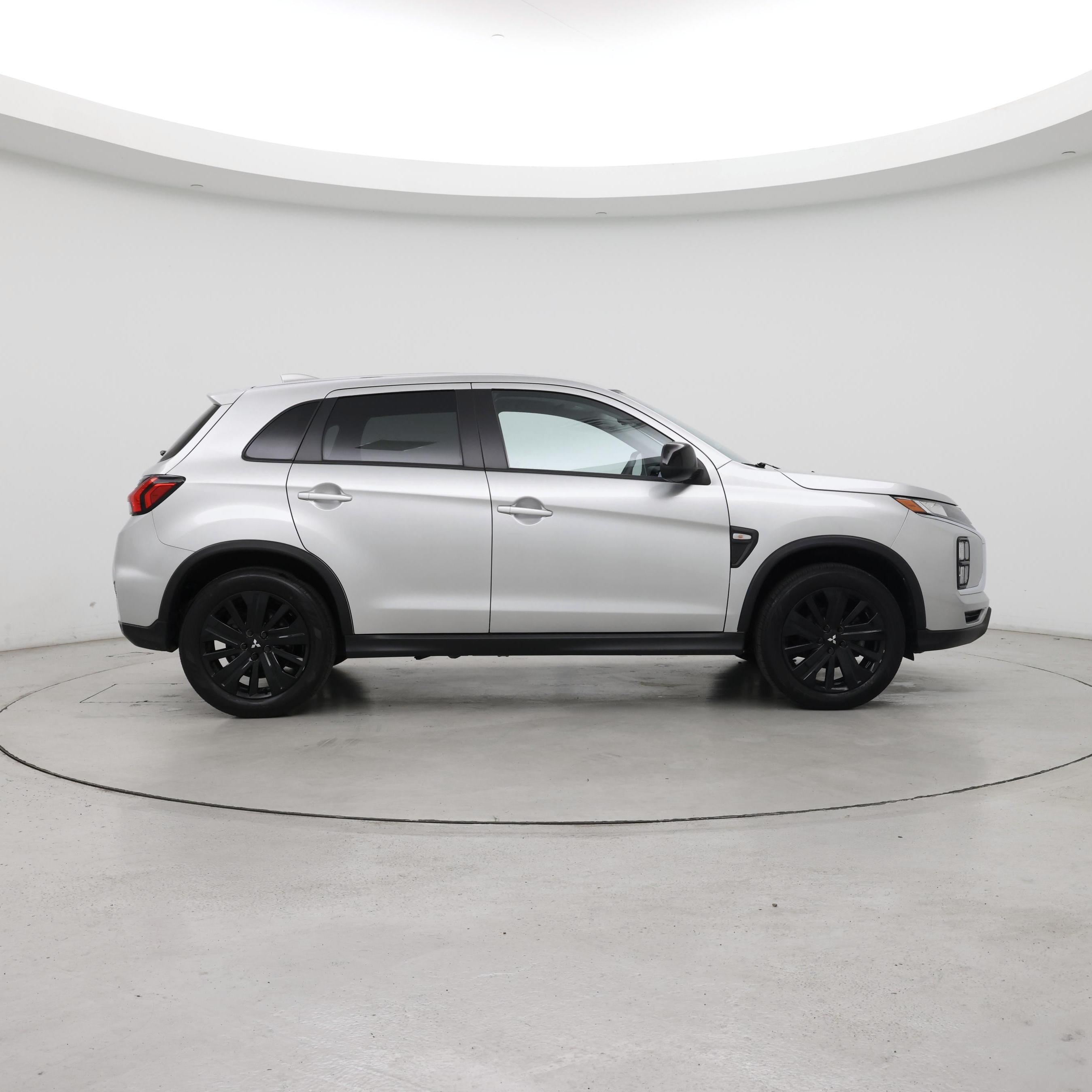 Thumbnail: 2024 Mitsubishi Outlander Sport - 7