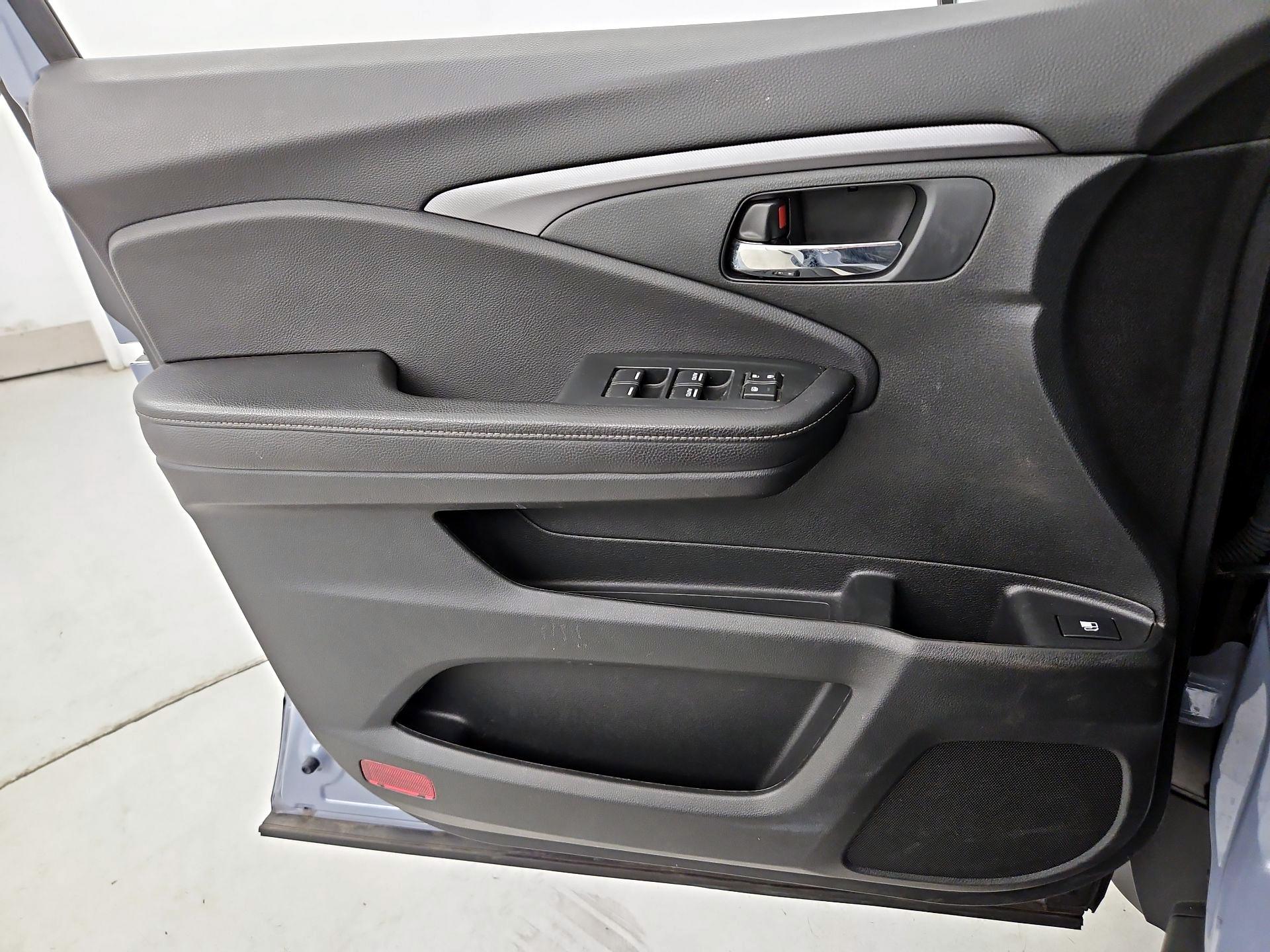 Thumbnail: 2023 Honda Ridgeline - 12