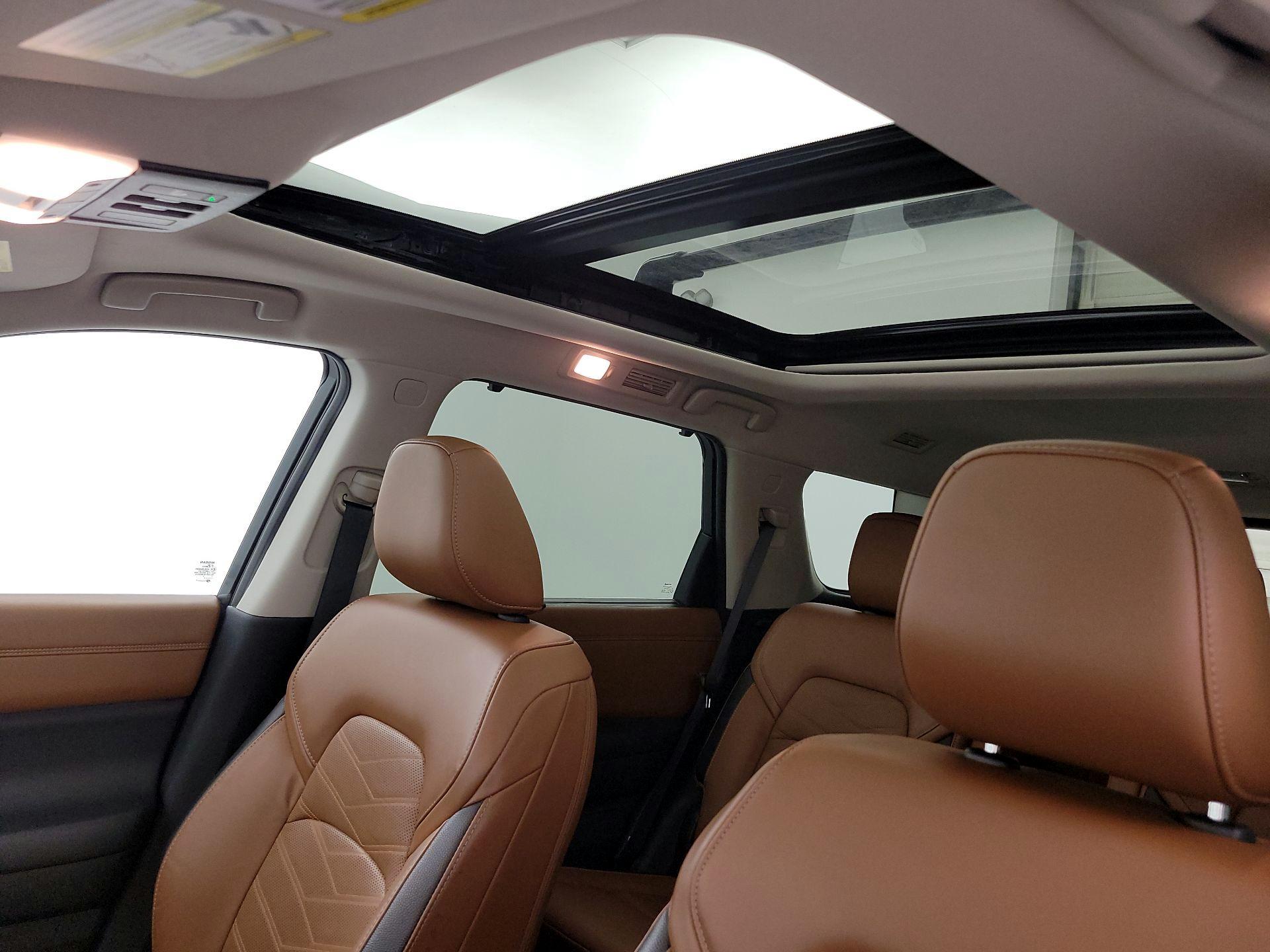 Thumbnail: 2023 Nissan Pathfinder - 20