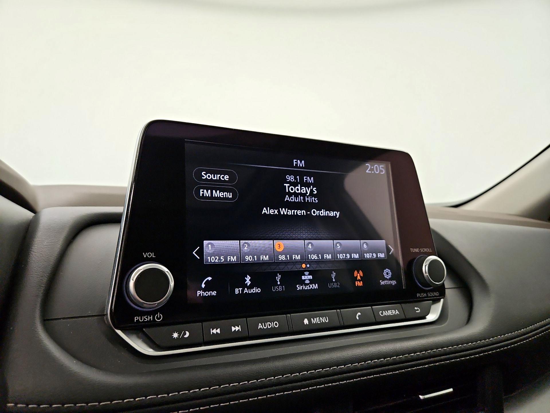 Thumbnail: 2023 Nissan Rogue - 15