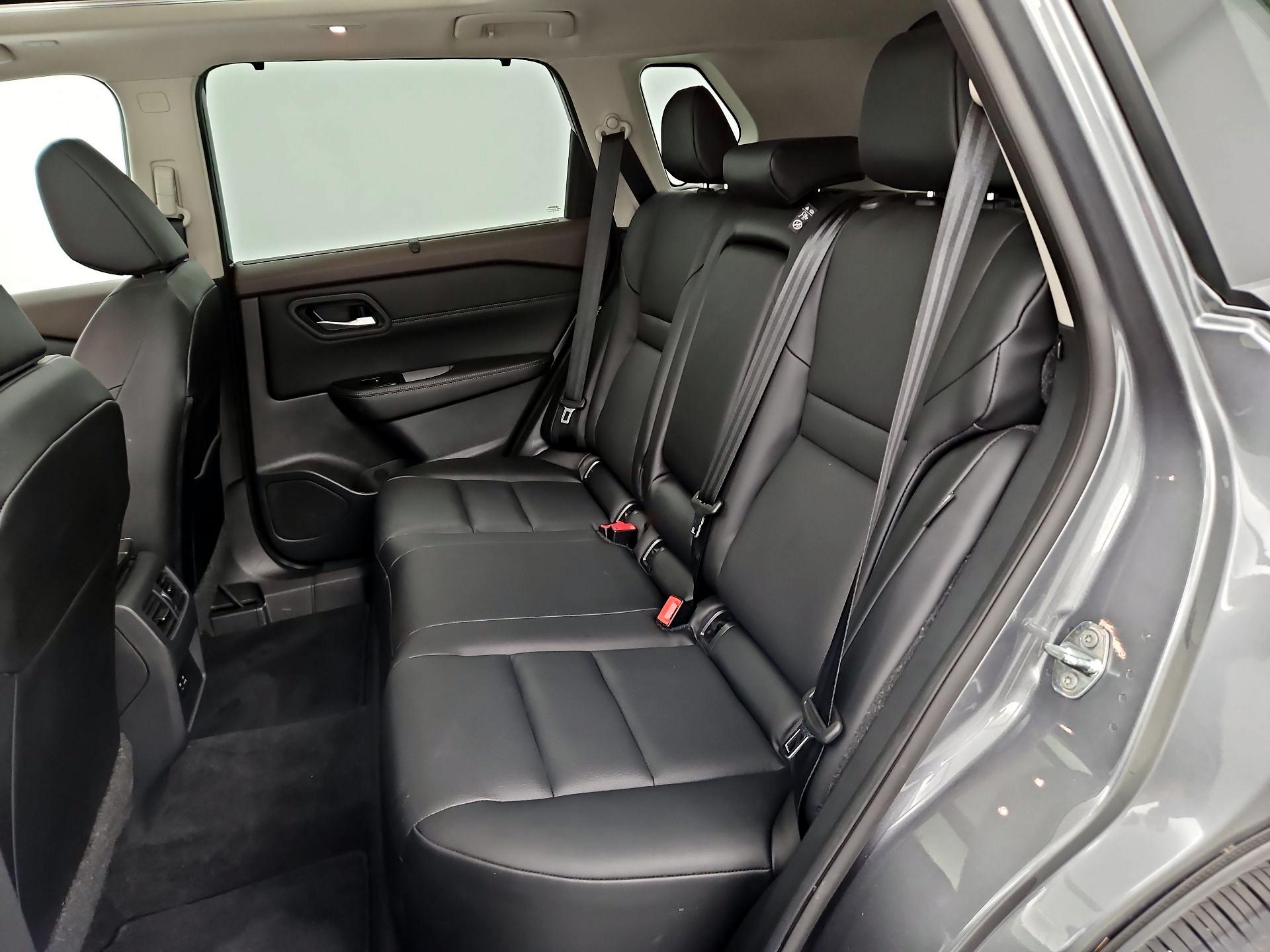 Thumbnail: 2023 Nissan Rogue - 20